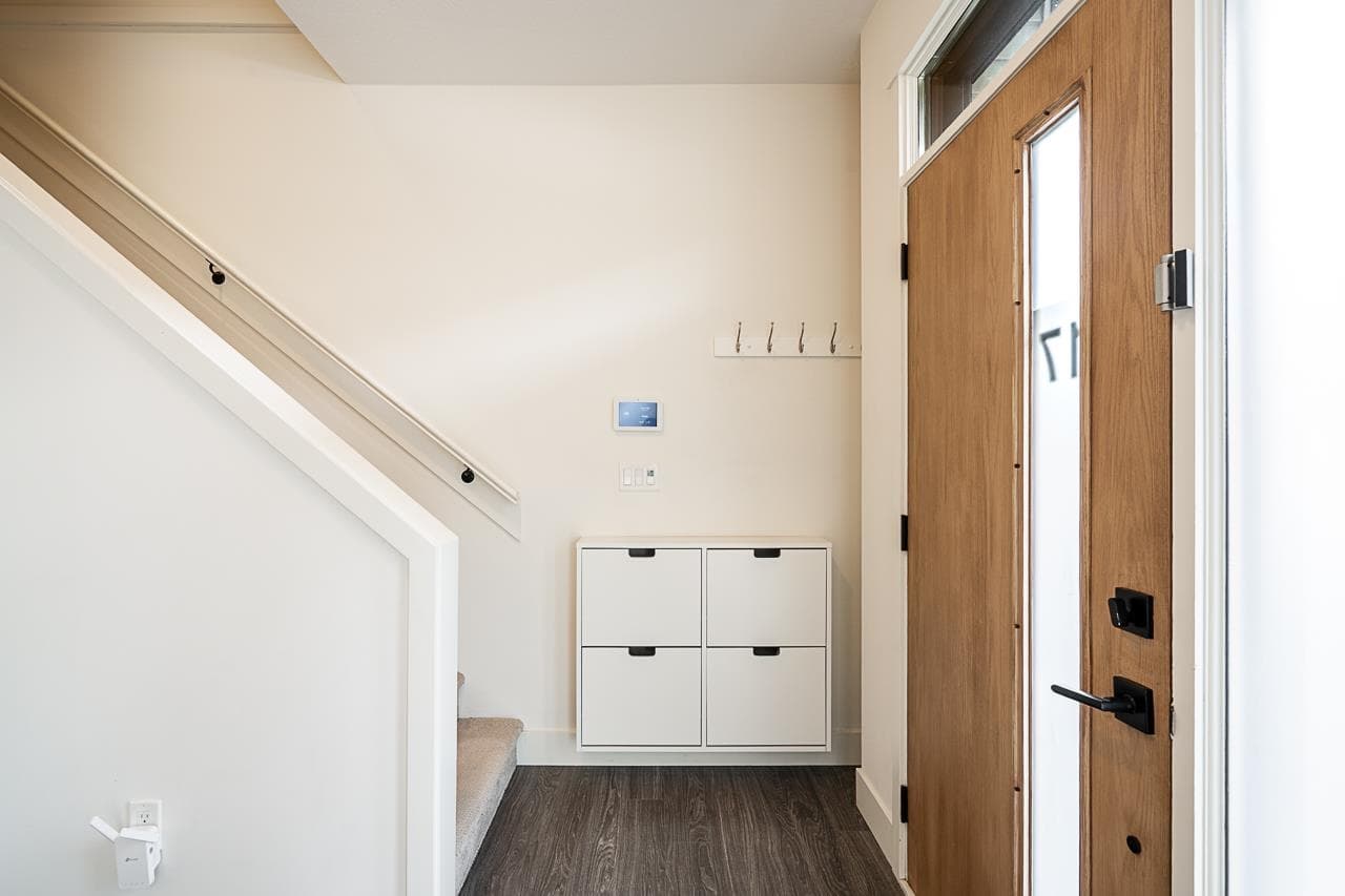 17 - 14057 60a Avenue, Surrey, V3X 0J2 — photo 4