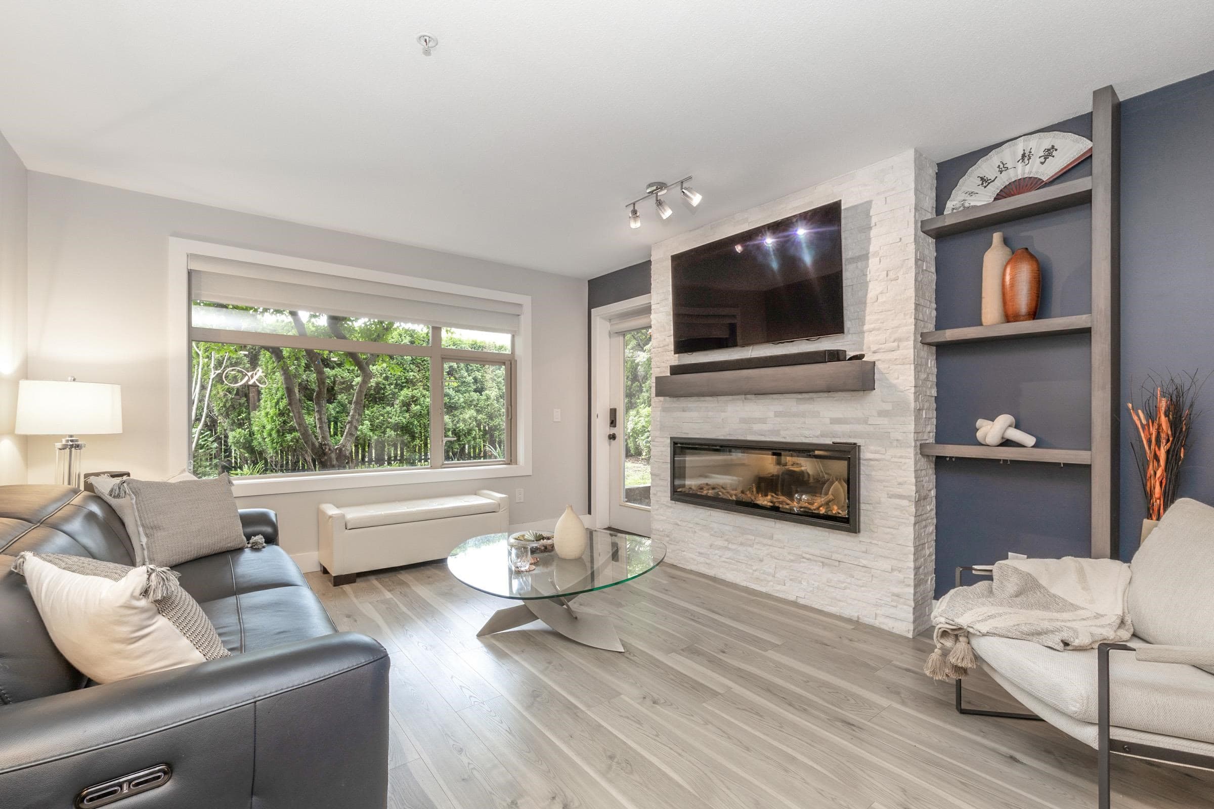 109 - 400 Klahanie Drive, Port Moody, V3H 5K9 — photo 2