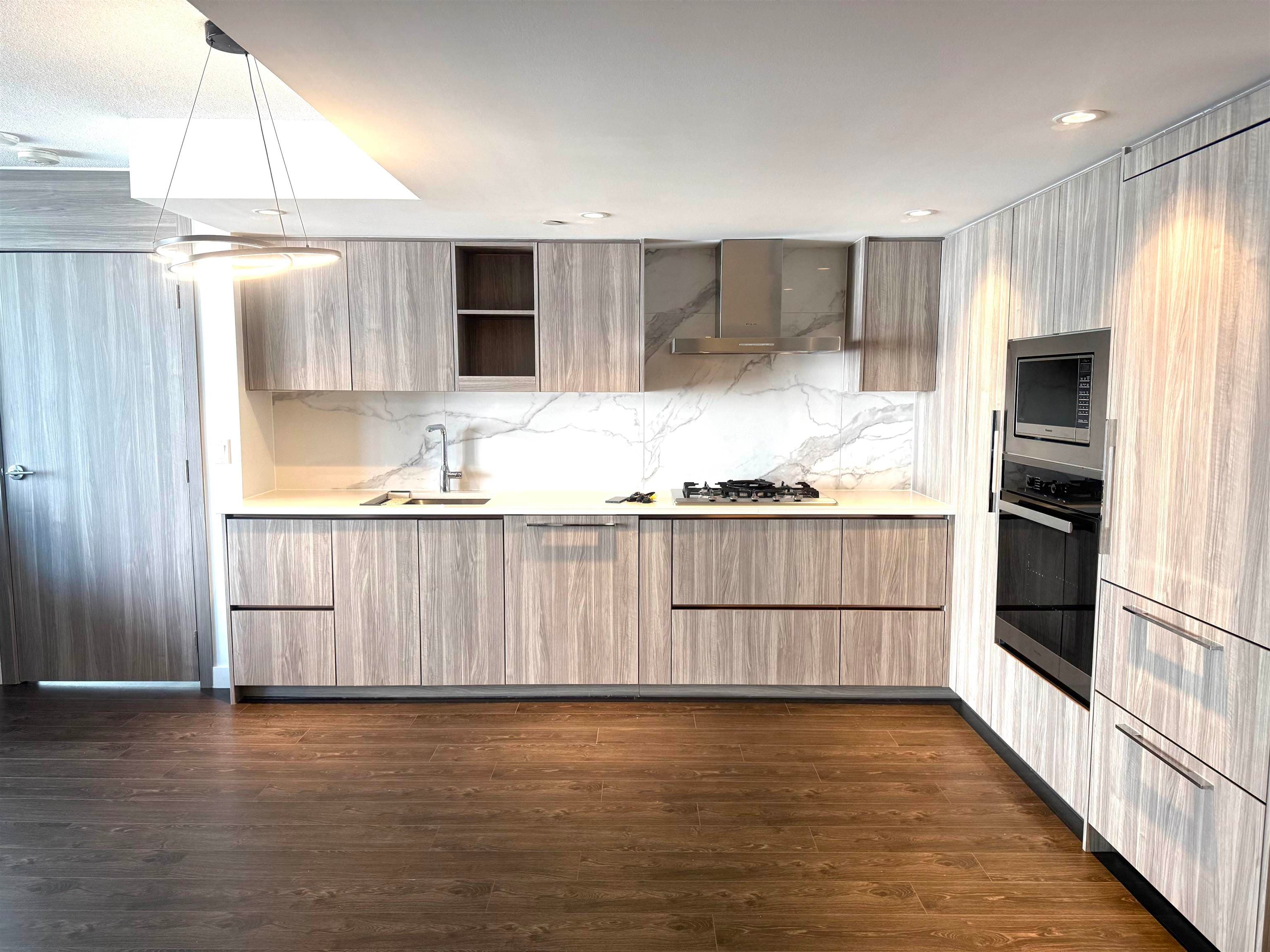 510 - 8555 Capstan Way, Richmond, V6X 0W1 — photo 2