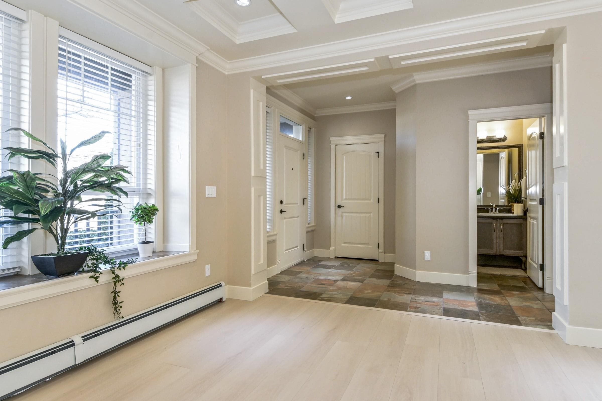 19478 72 Avenue, Surrey, V4N 5Z4 — photo 3