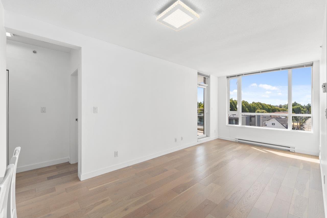 505 - 4028 Knight Street, Vancouver, V5N 5Y8 — photo 2