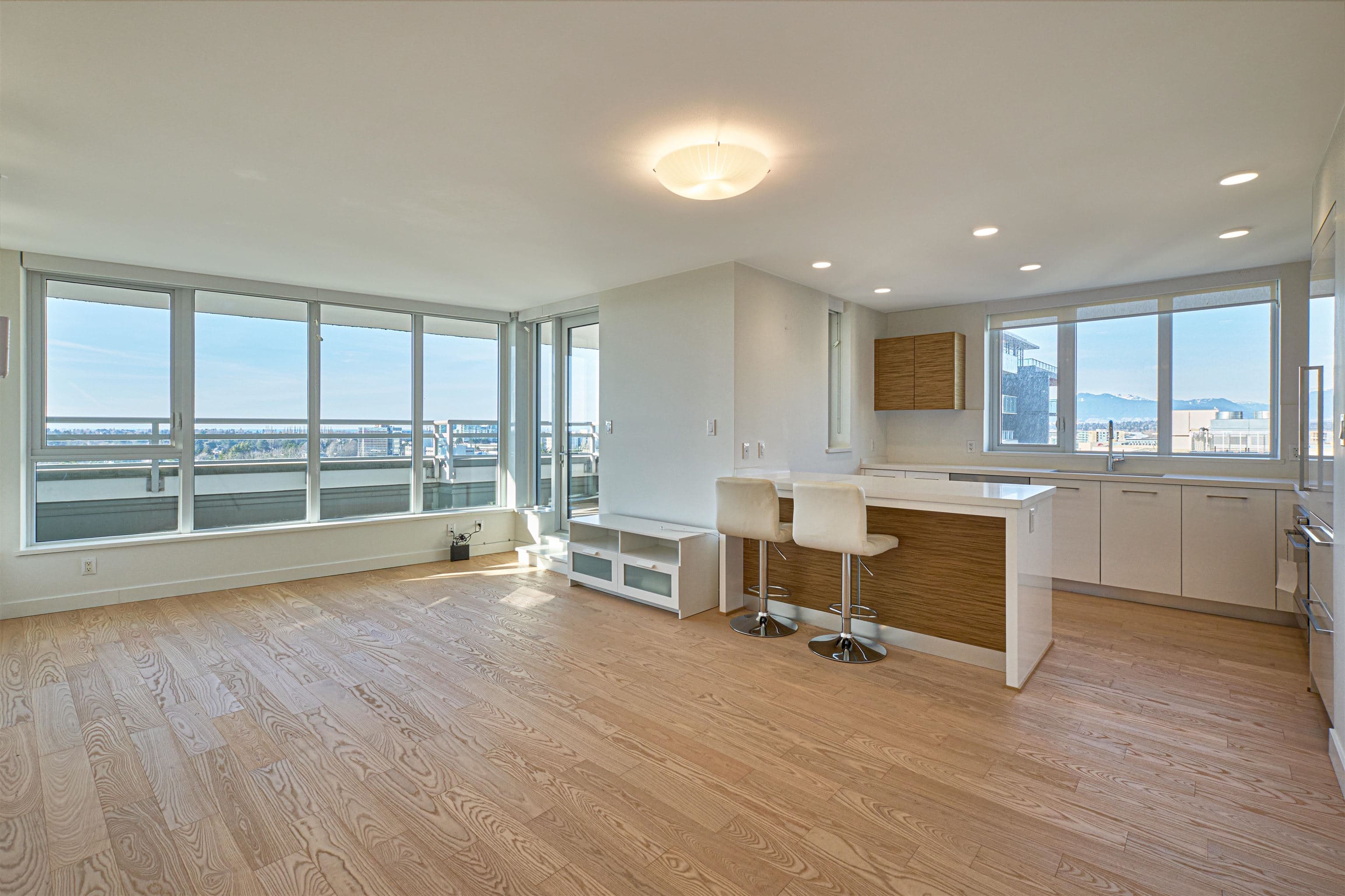 1503 - 7333 Murdoch Avenue, Richmond, V6Y 0J8 — photo 4