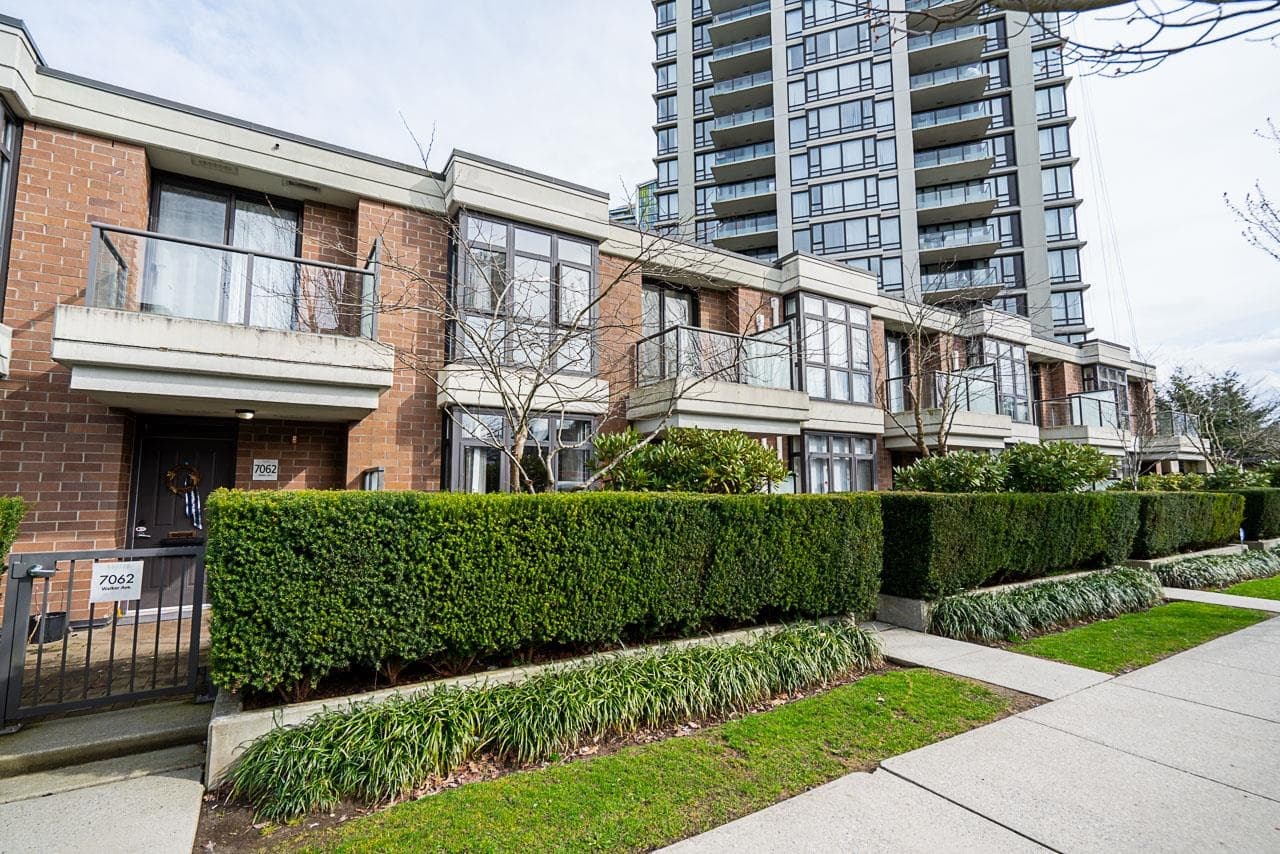 7064 Walker Avenue, Burnaby