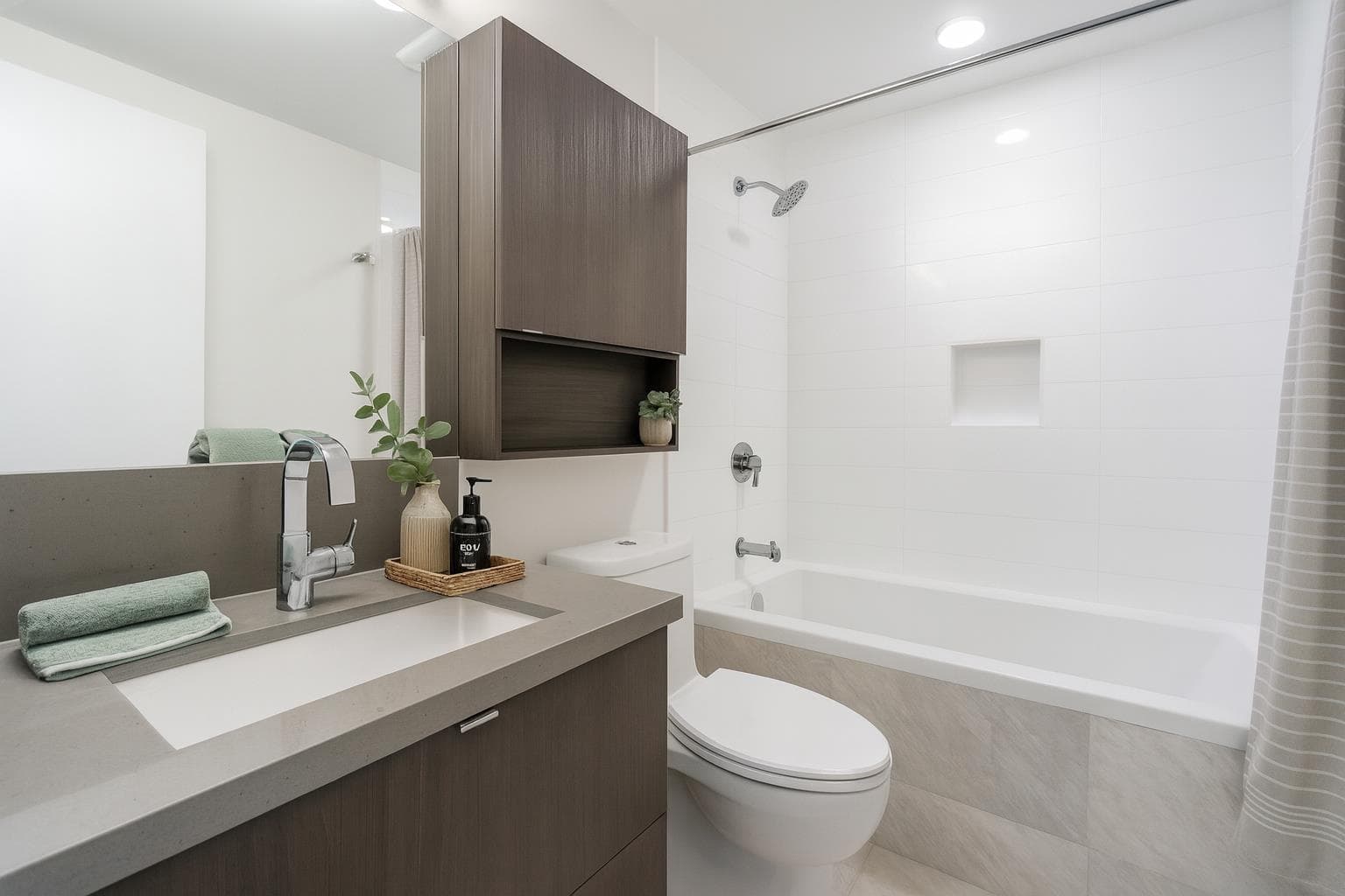 2301 - 530 Whiting Way, Coquitlam, V3J 0J4 — photo 5