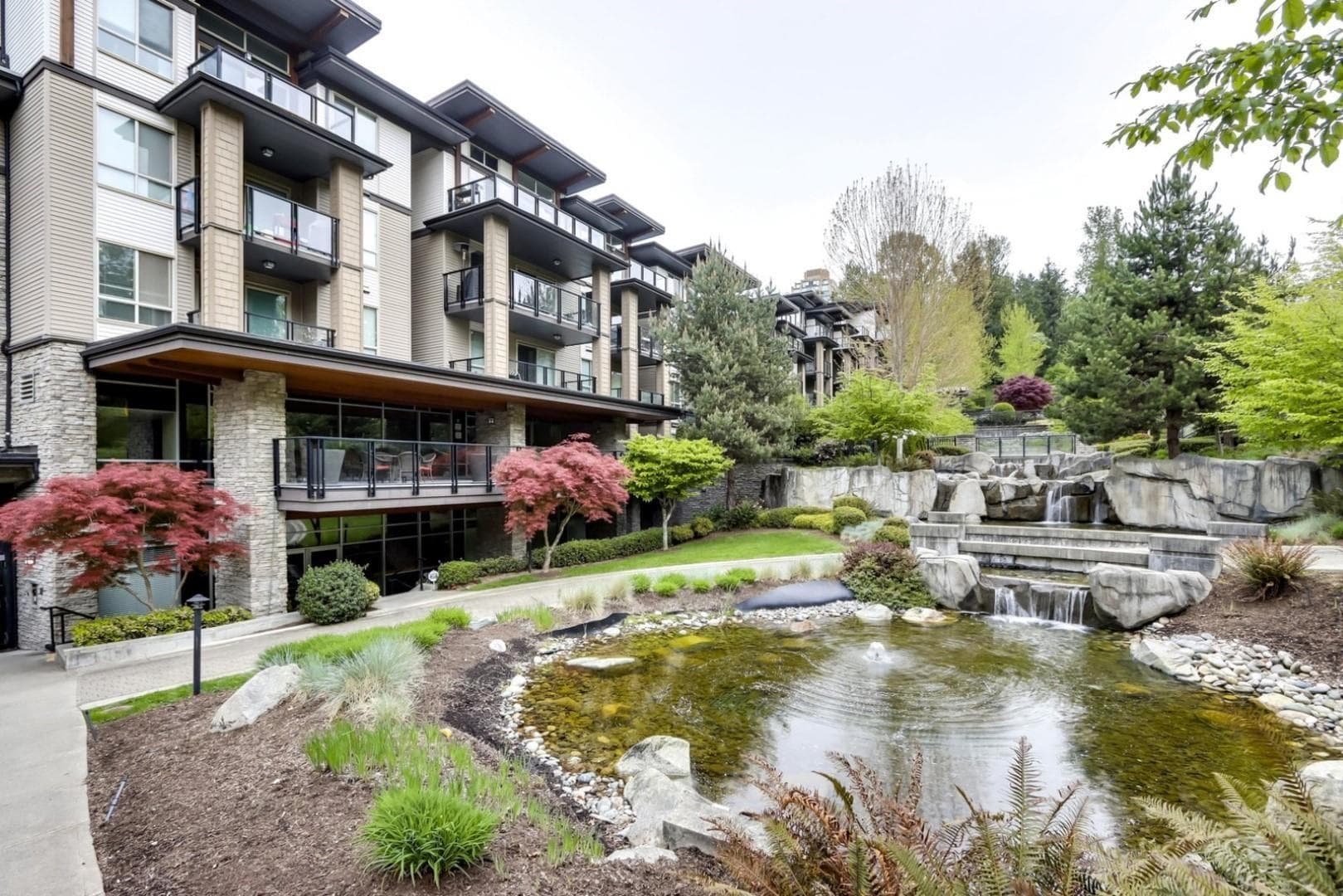 405 - 7478 Byrnepark Walk, Burnaby