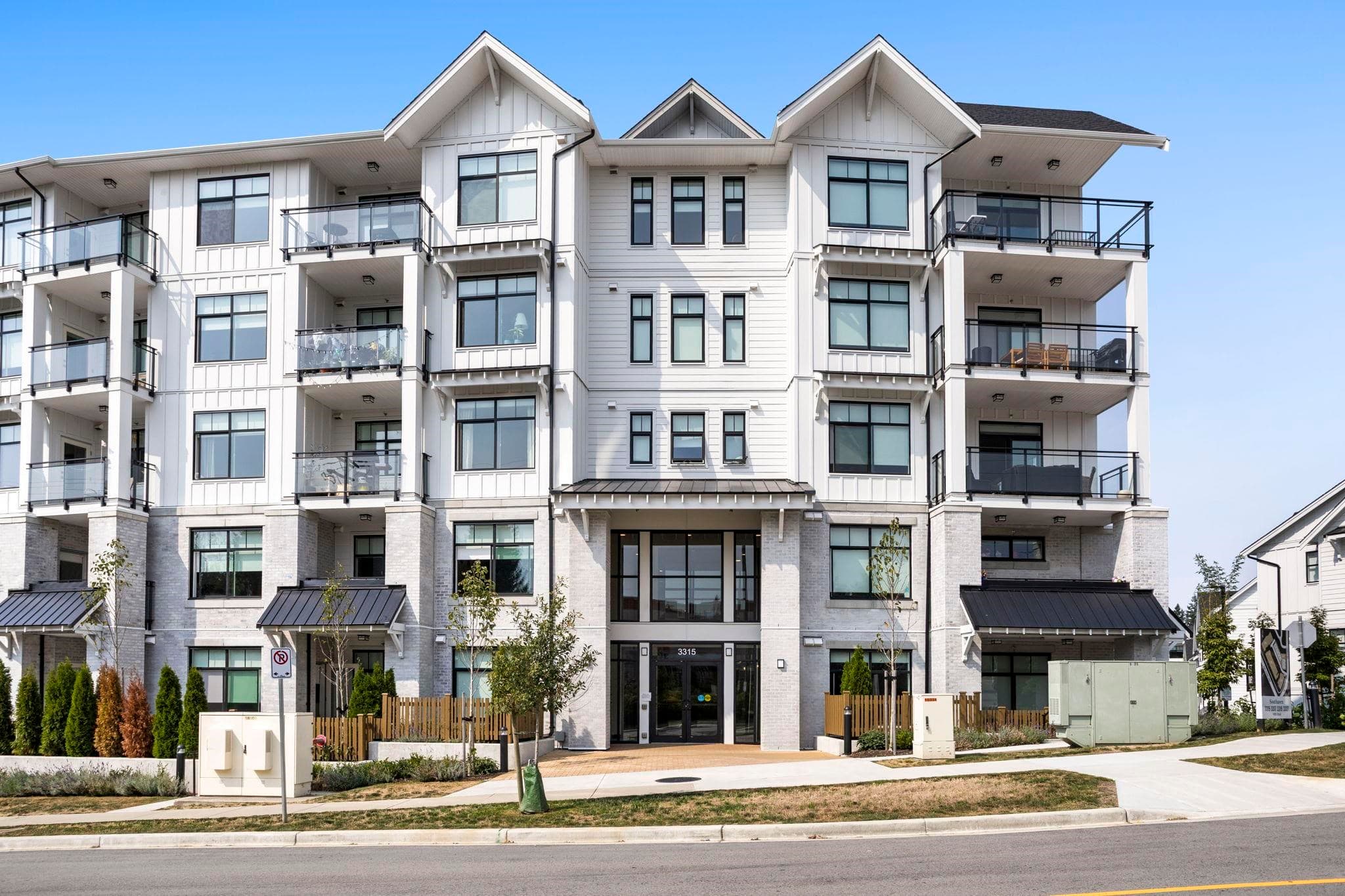 307 - 3315 148 Street, Surrey