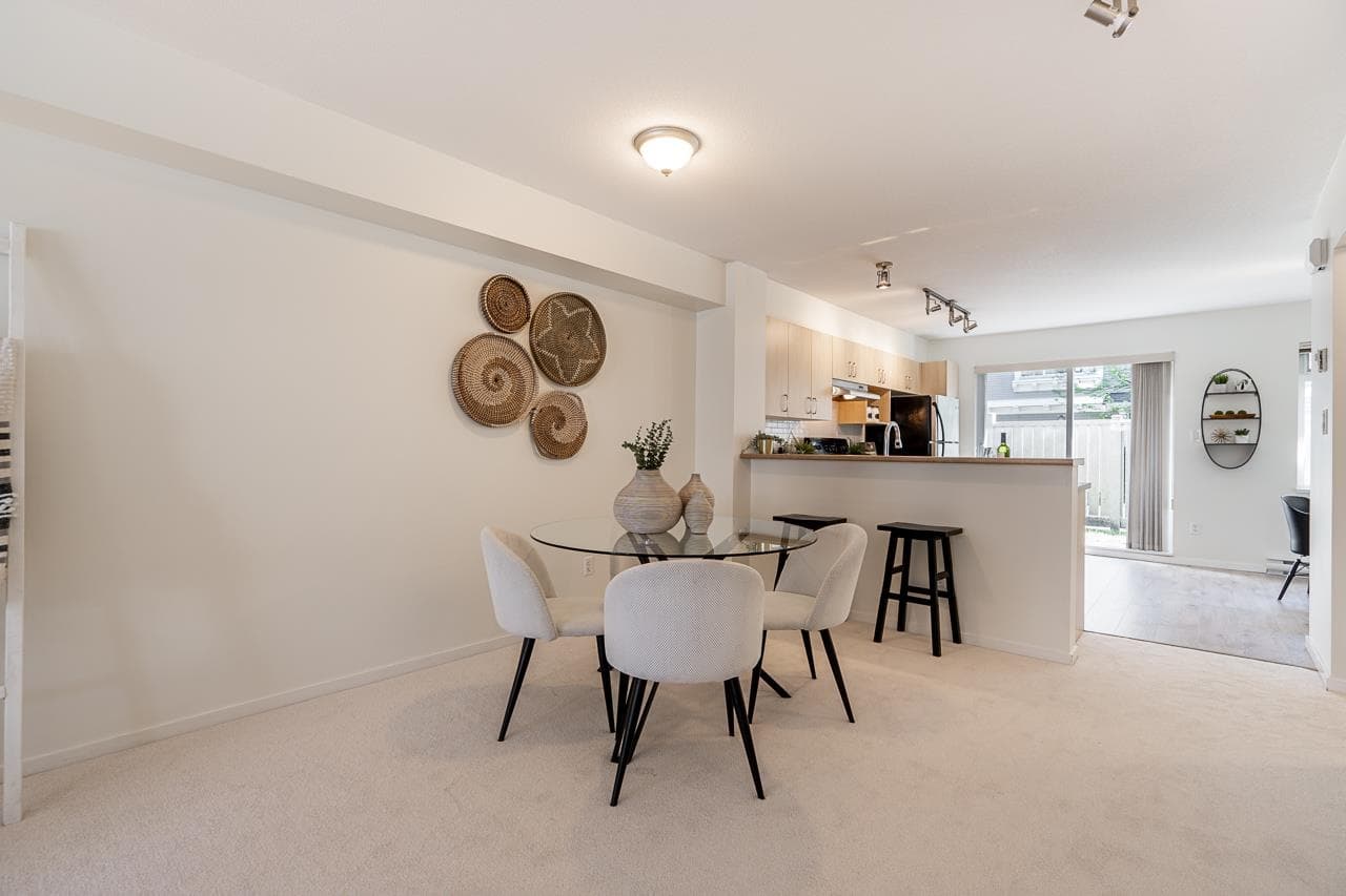 92 - 15155 62a Avenue, Surrey, V3S 8A6 — photo 5