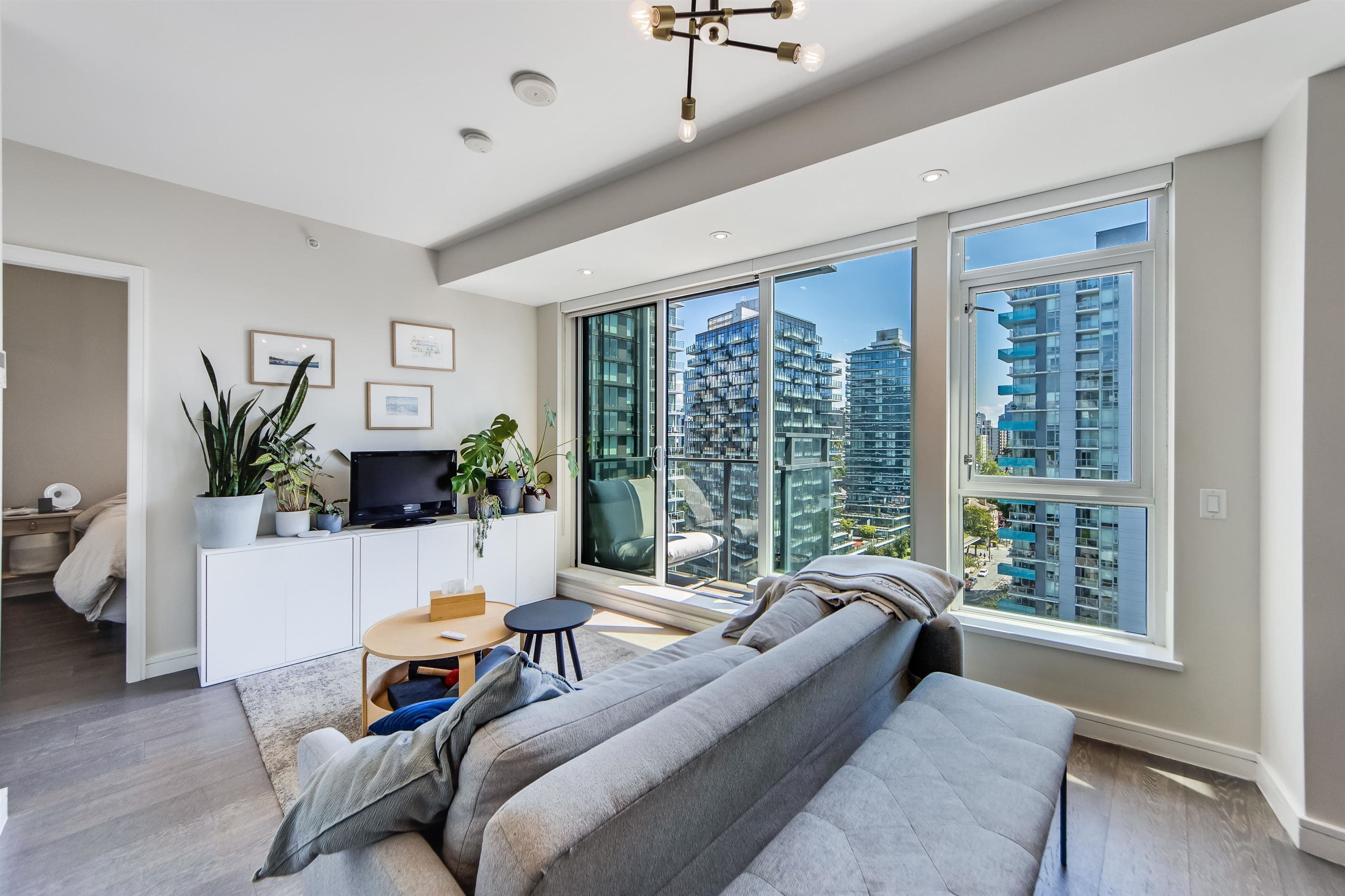 1603 - 1221 Bidwell Street, Vancouver, V6G 0B1 — photo 5