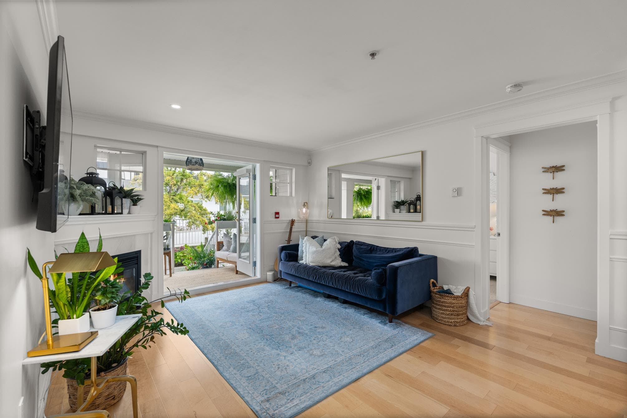 203 - 15621 Marine Drive, White Rock, V4B 1E1 — photo 4