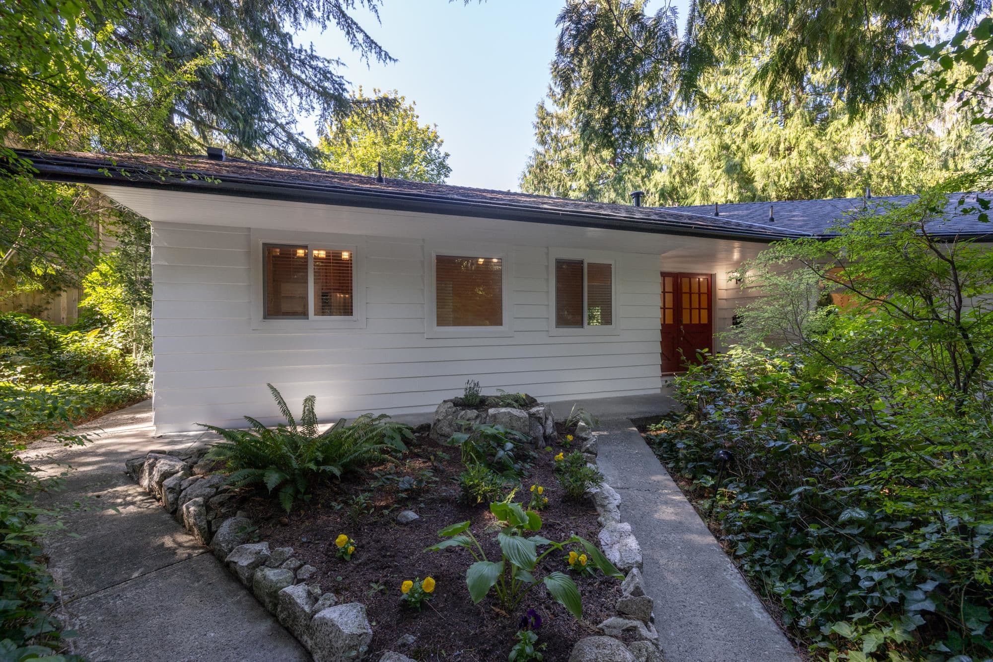 5733 Bluebell Drive, West Vancouver — sold