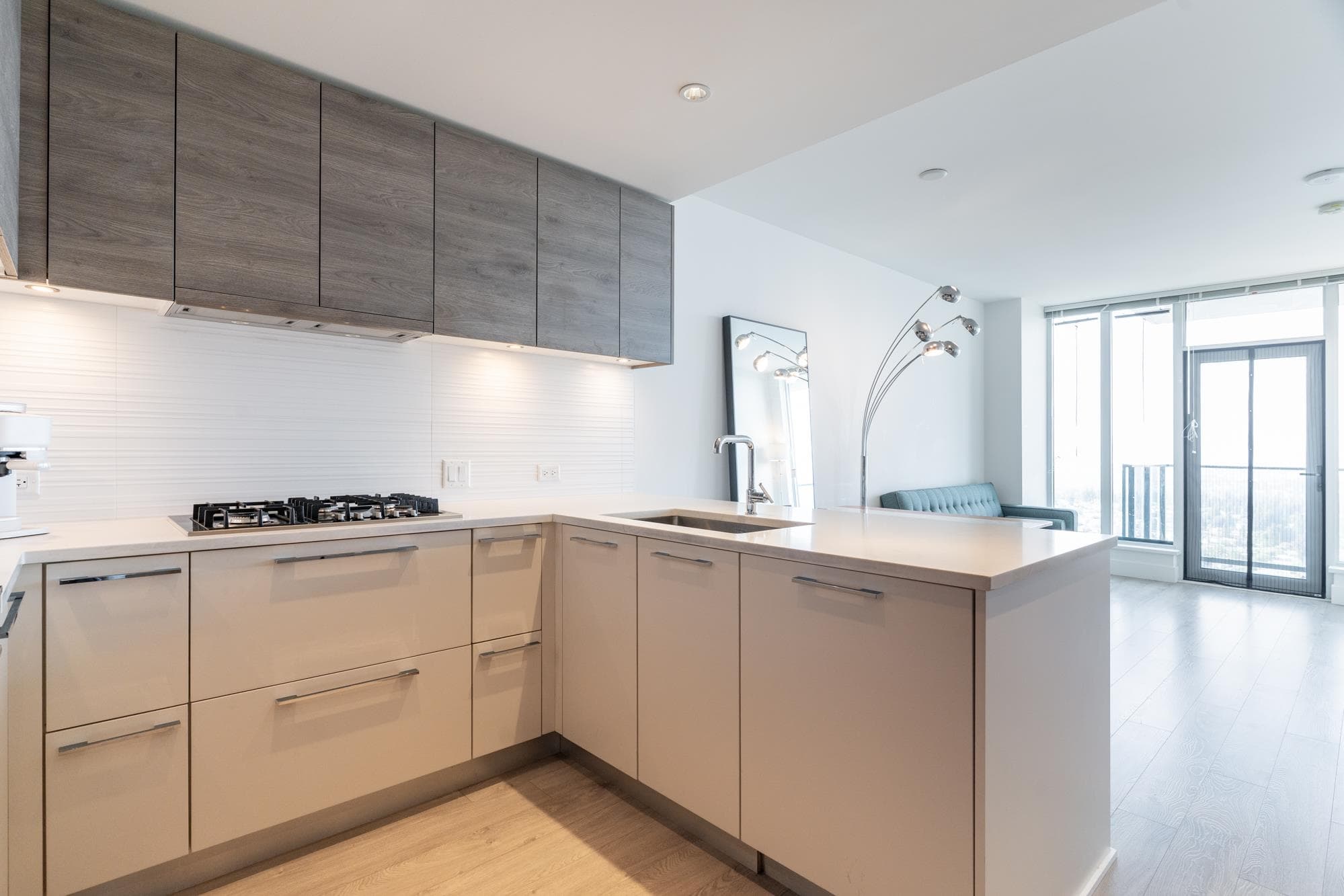 3301 - 7358 Edmonds Street, Burnaby, V3N 0H1 — photo 4