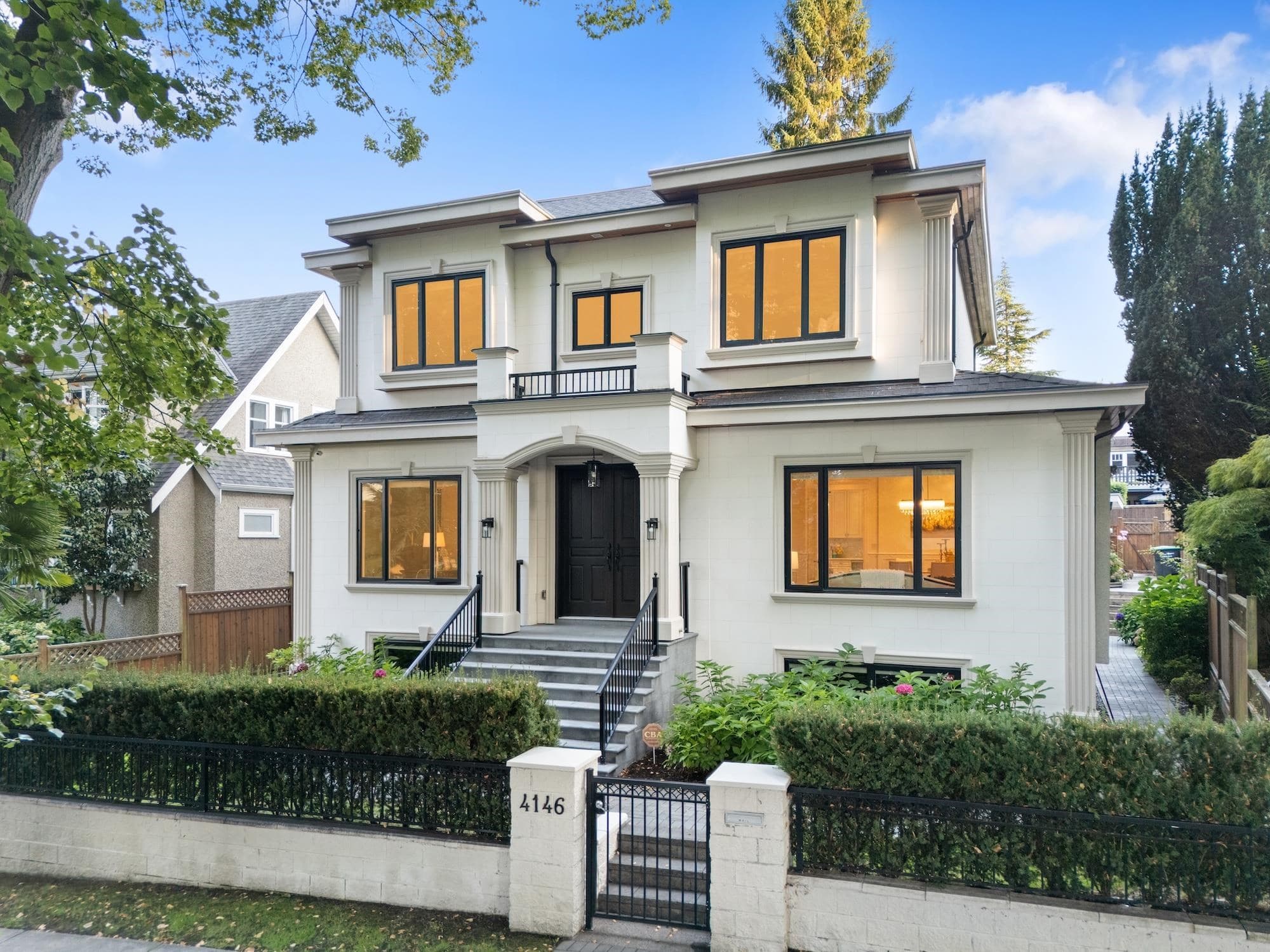 4146 Crown Crescent, Vancouver, V6R 2A9 — photo 1