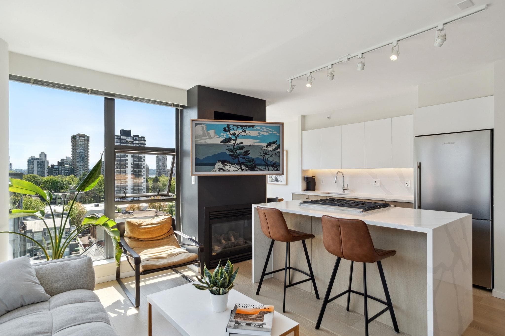 1201 - 1723 Alberni Street, Vancouver, V6G 3G9 — photo 2
