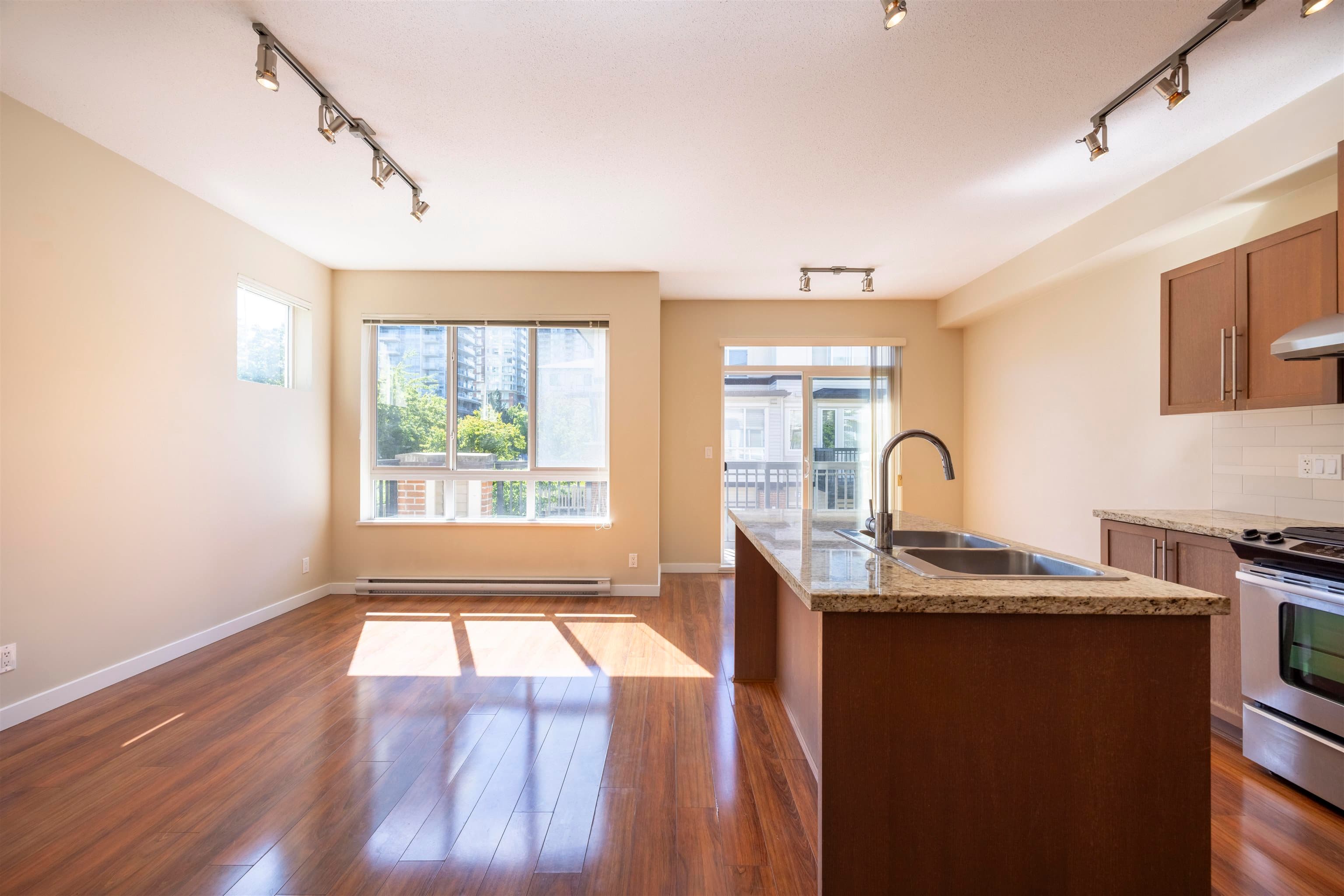 112 - 1125 Kensal Place, Coquitlam, V3B 0G3 — photo 5