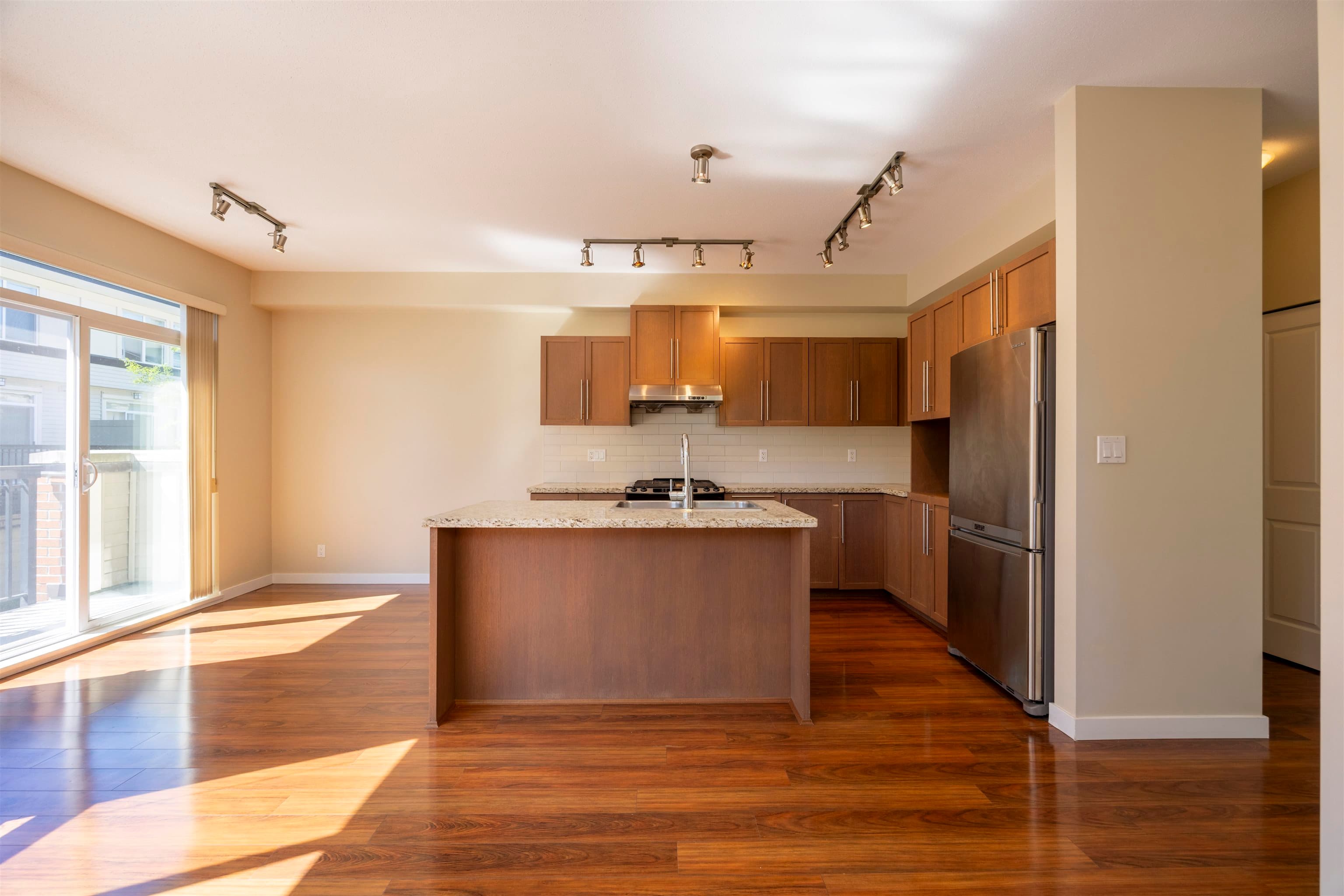 112 - 1125 Kensal Place, Coquitlam, V3B 0G3 — photo 4
