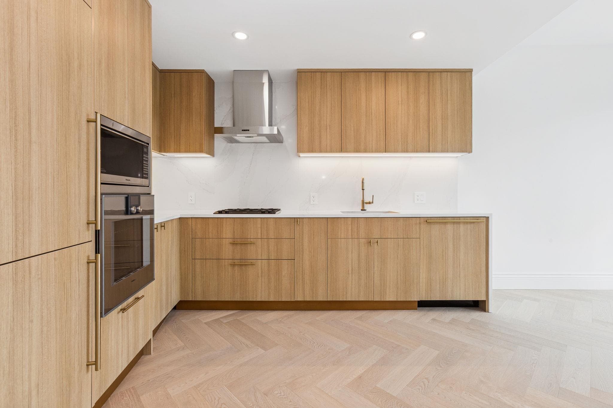 304 - 2096 W 47th Avenue, Vancouver, V6M 0E5 — photo 3