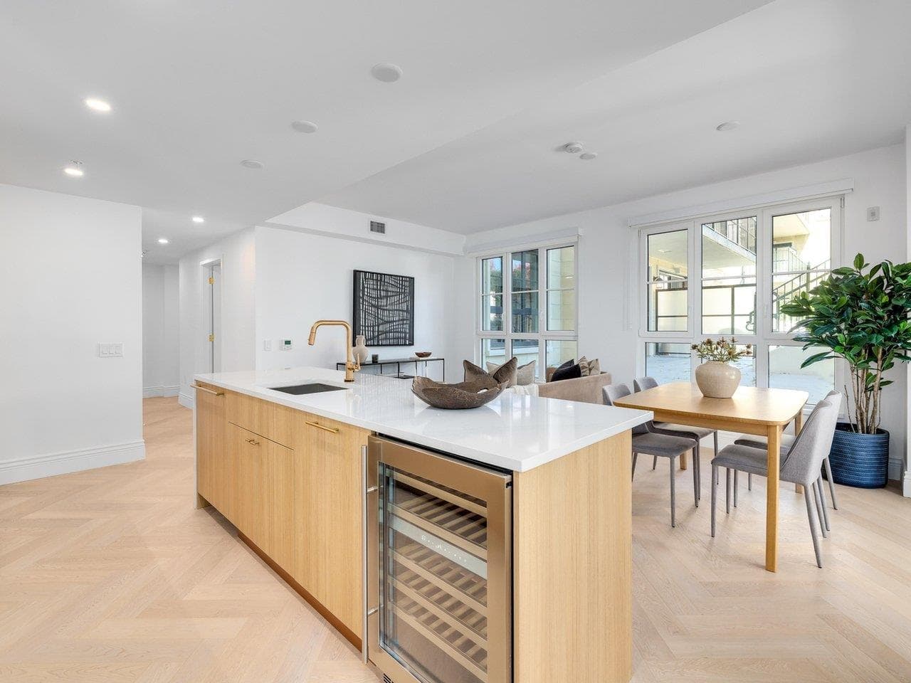 203 - 2096 W 47th Avenue, Vancouver, V6M 0E5 — photo 3