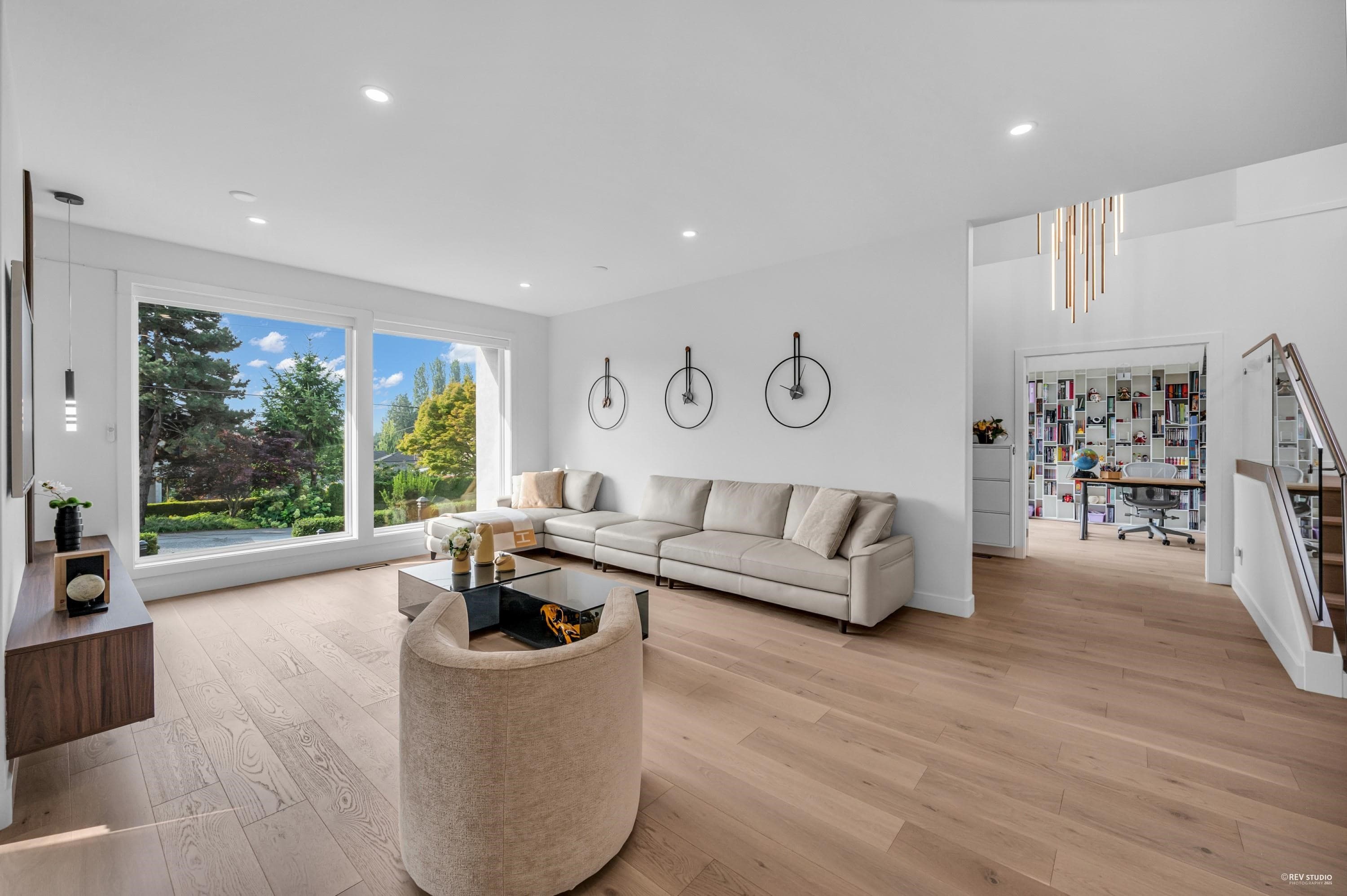 2175 Kings Avenue, West Vancouver, V7V 2B9 — photo 5