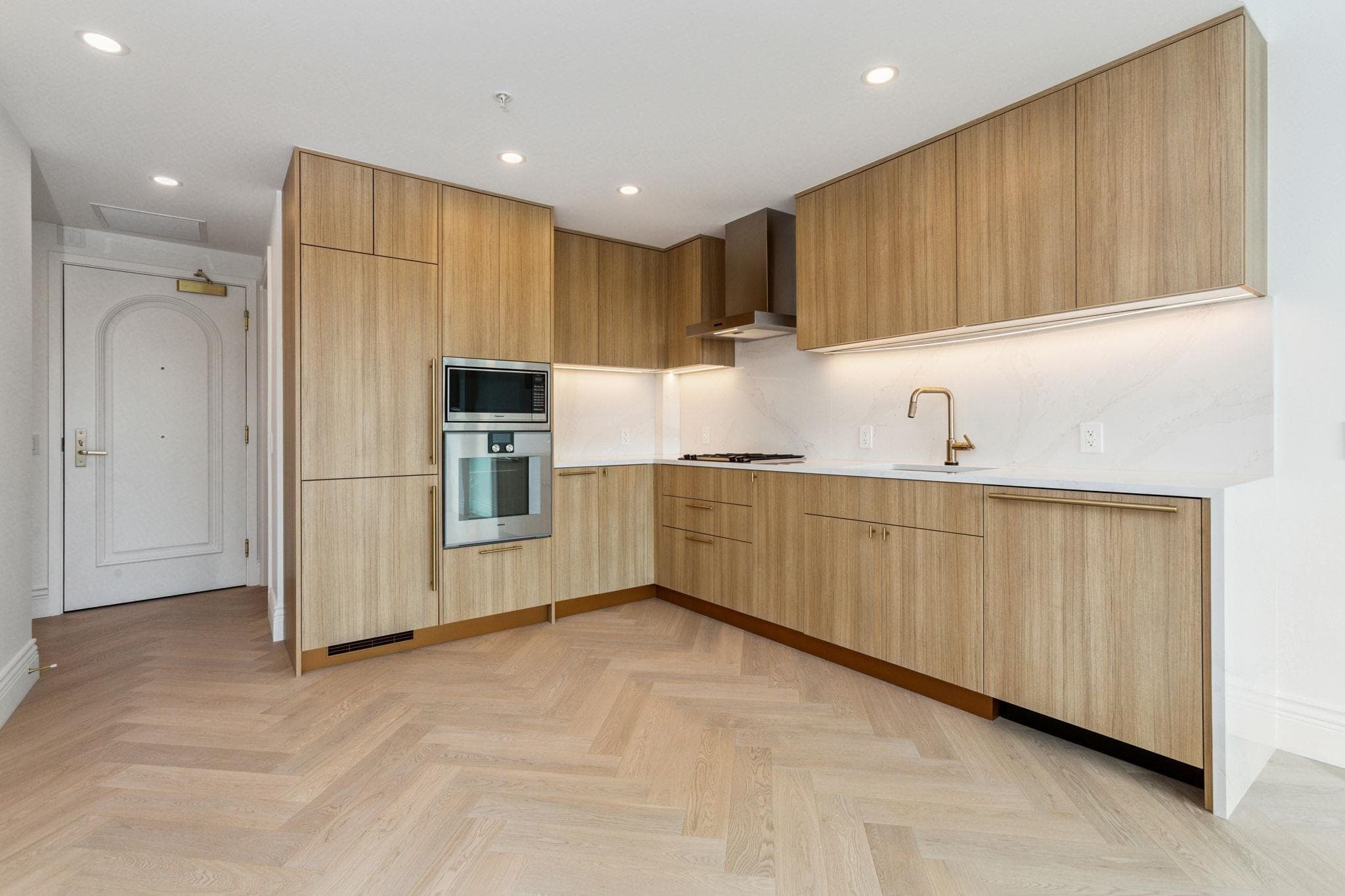 302 - 2096 W 47th Avenue, Vancouver, V6M 0E5 — photo 3