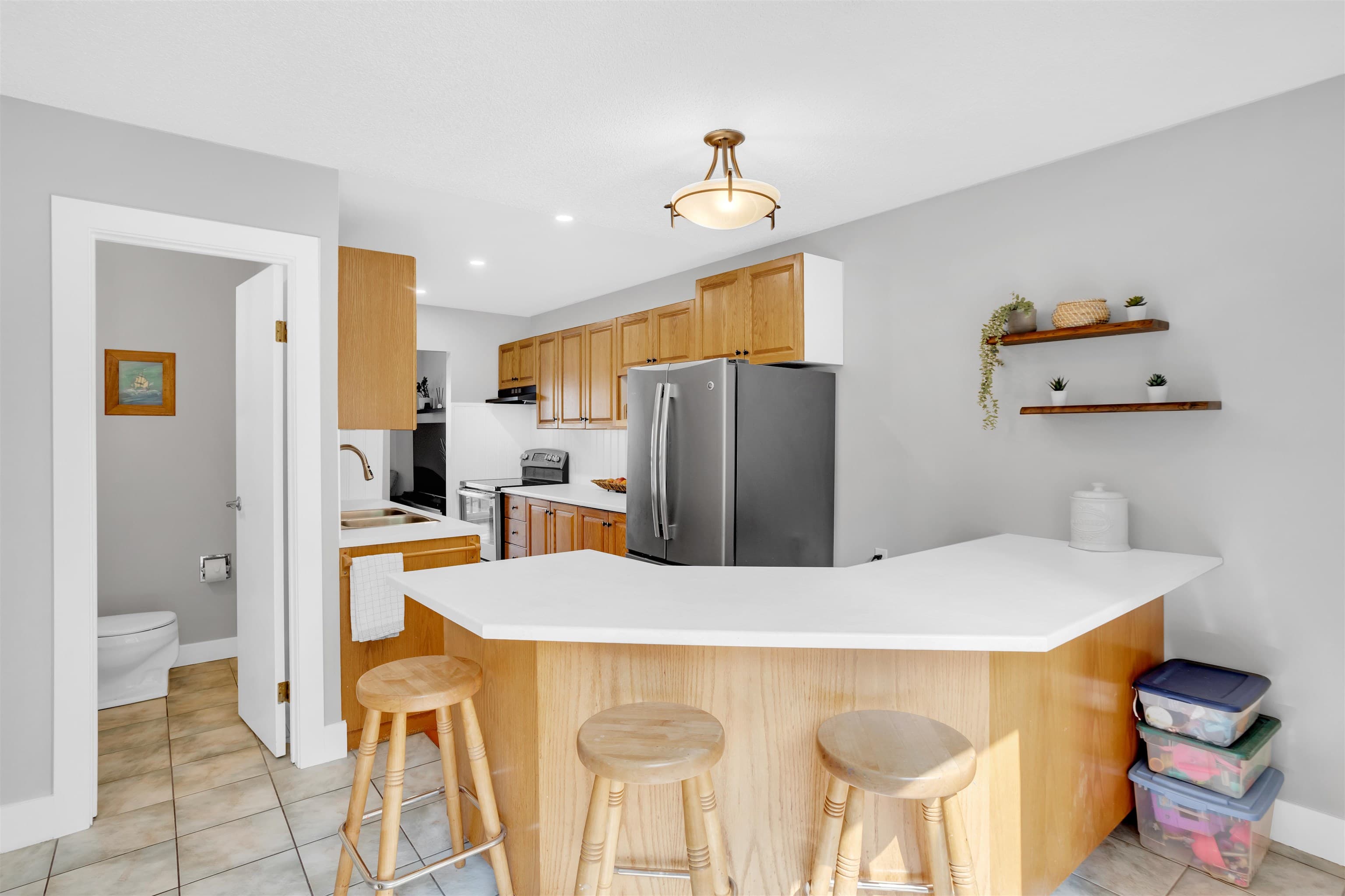 160 James Road, Port Moody, V3H 2S4 — photo 4