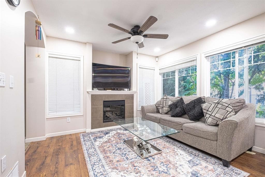 25 - 6110 138 Street, Surrey, V3X 3V6 — photo 4