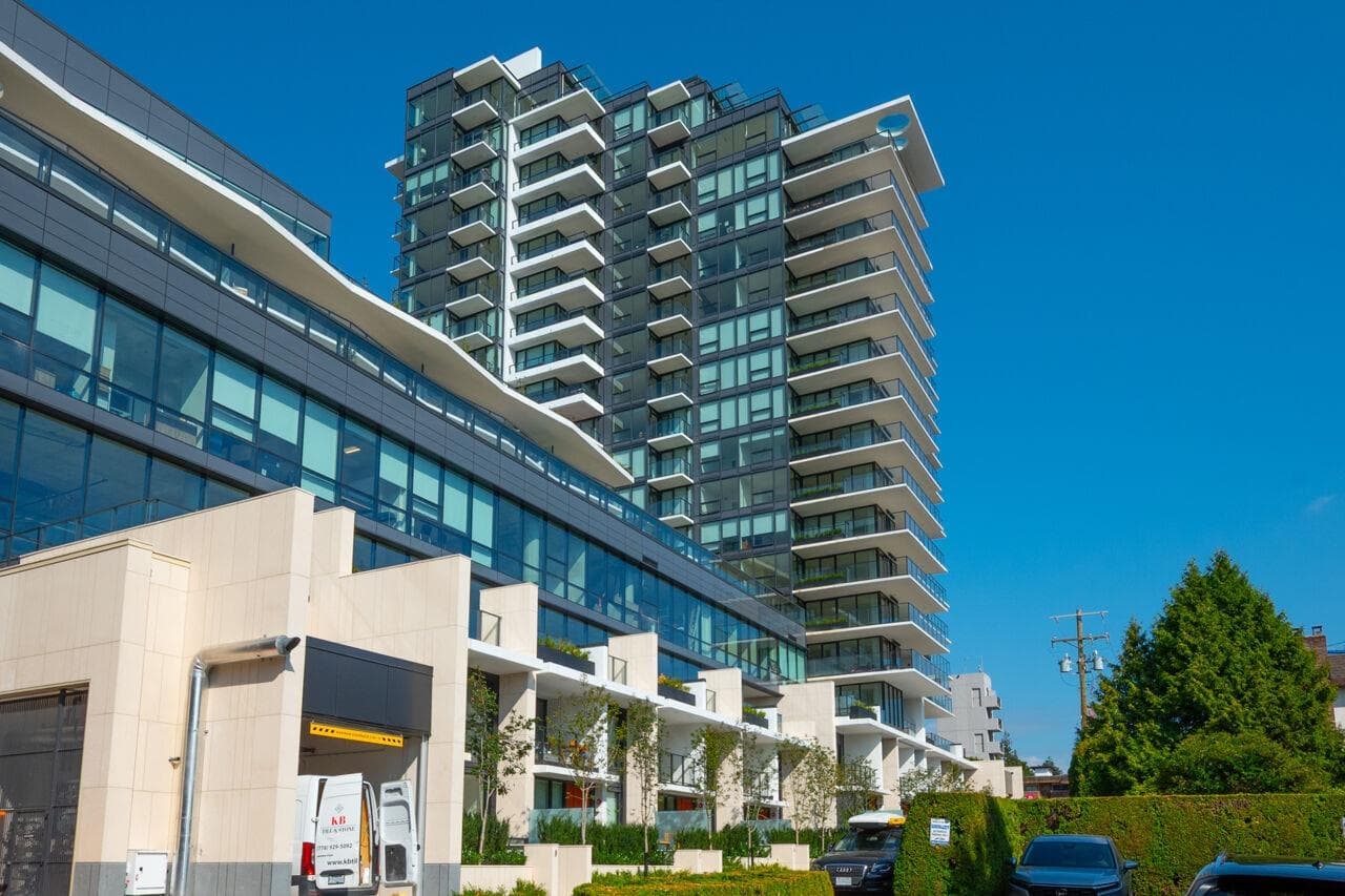 804 - 135 E 13th Street, North Vancouver, V7L 0J8 — photo 4