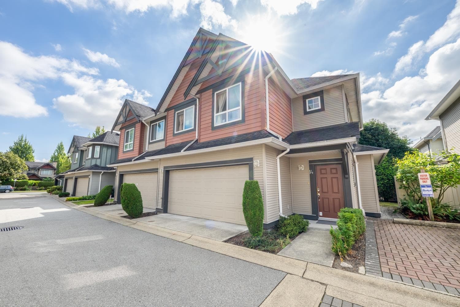 14 - 7071 Bridge Street, Richmond