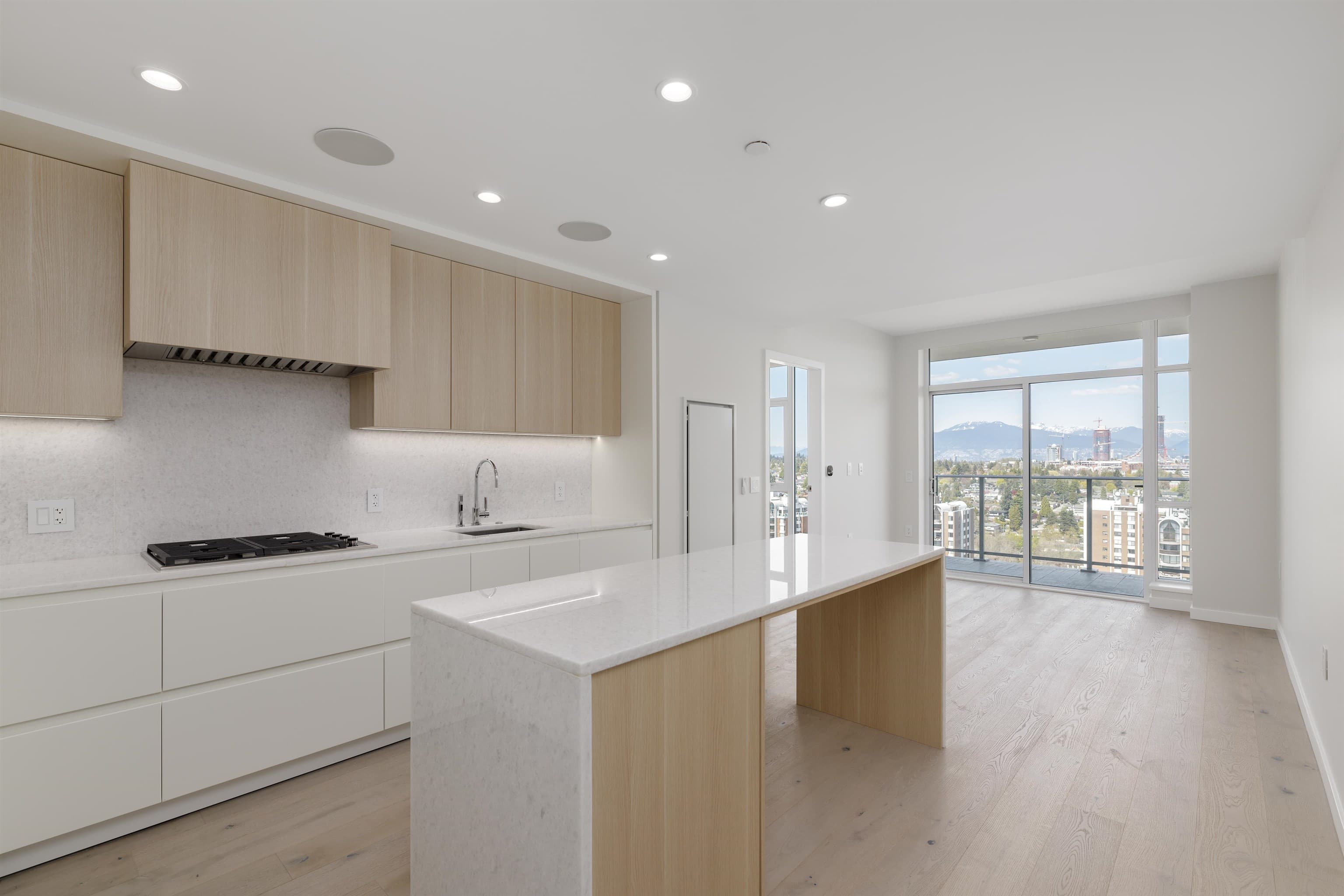 2401 - 7433 Cambie Street, Vancouver, V6P 0J8 — photo 3