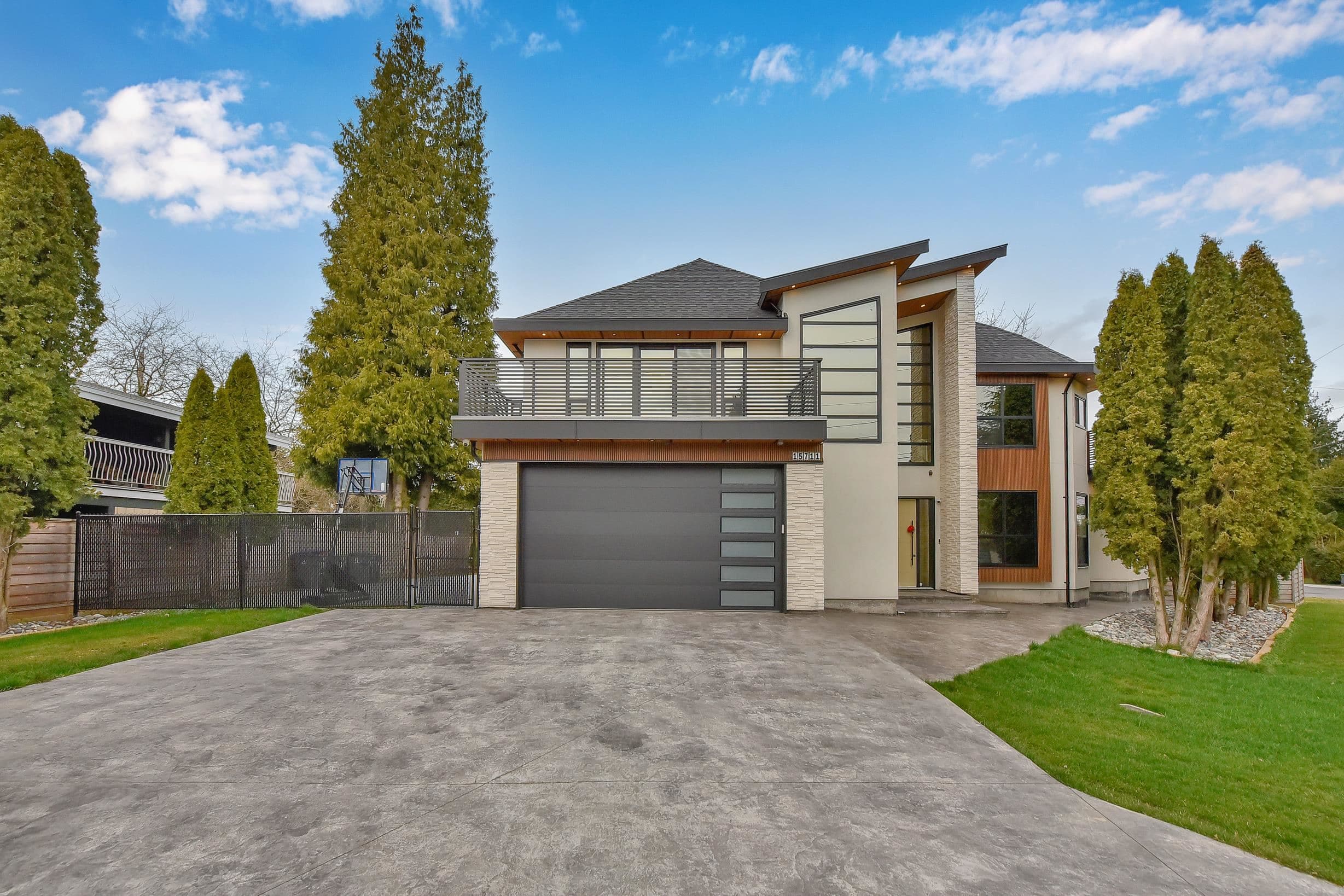 15711 Aster Road, Surrey