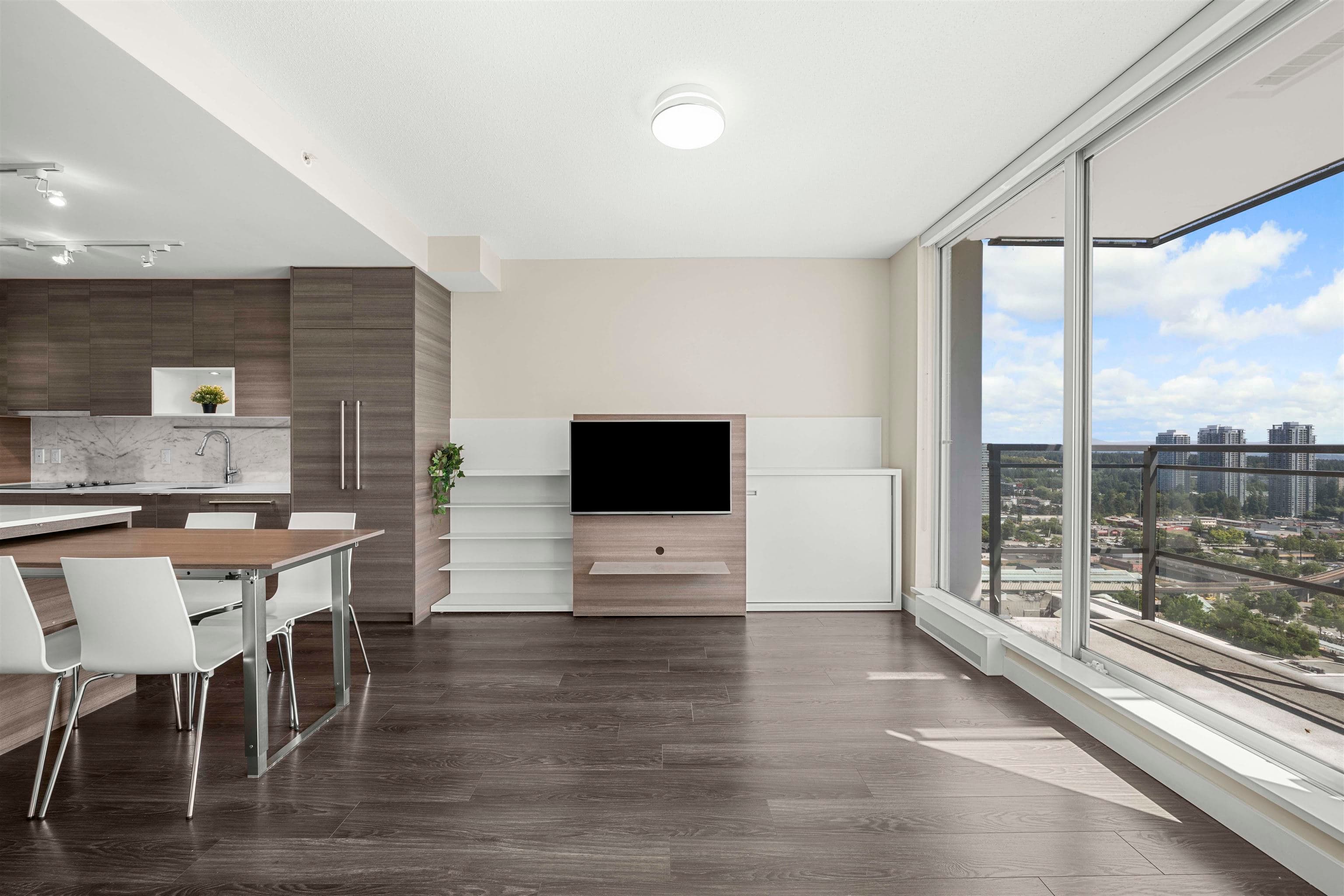 3501 - 13398 104 Avenue, Surrey, V3T 1V6 — photo 1