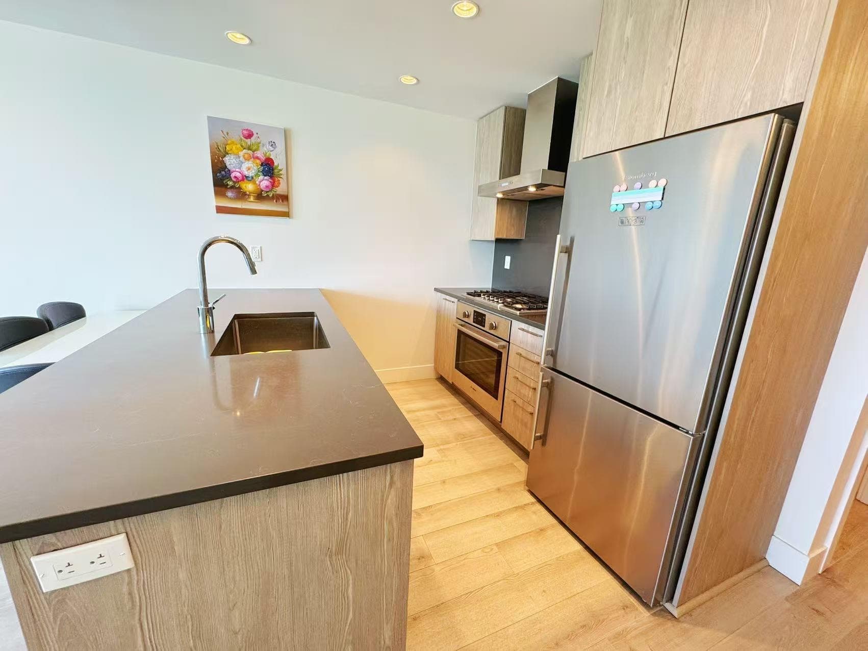 711 - 10788 No. 5 Road, Richmond, V6W 0B7 — photo 4
