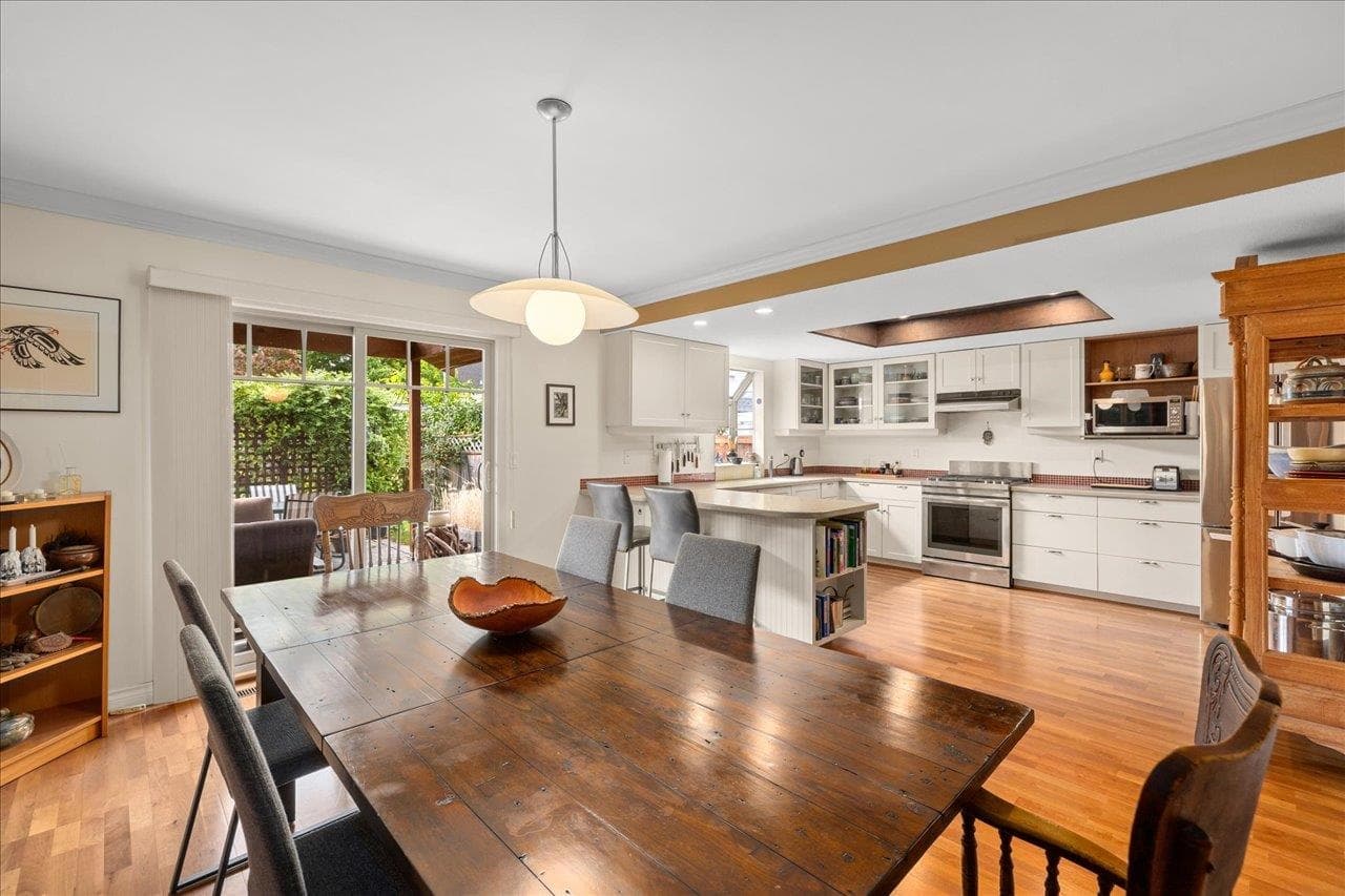 9260 Mcburney Drive, Richmond, V6Y 3H4 — photo 1