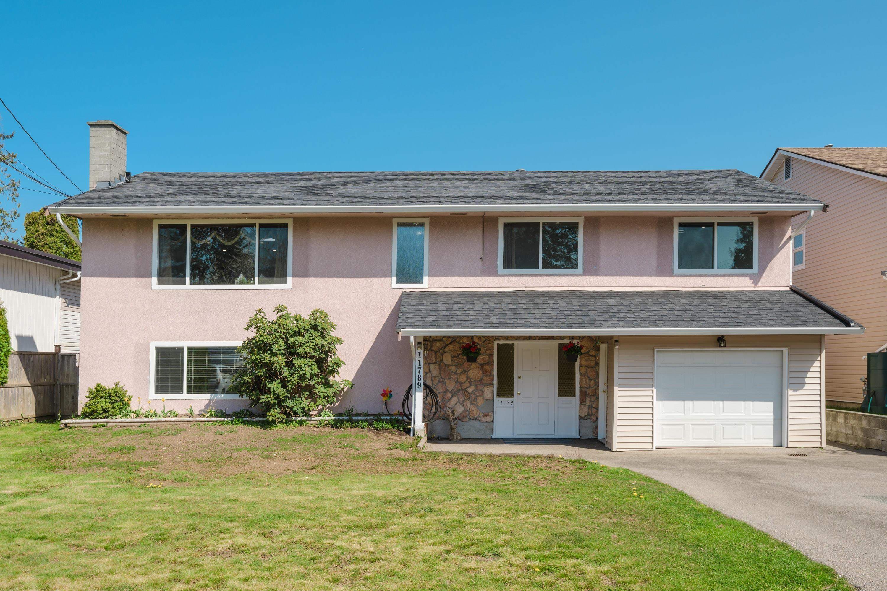 11789 85a Avenue, Delta