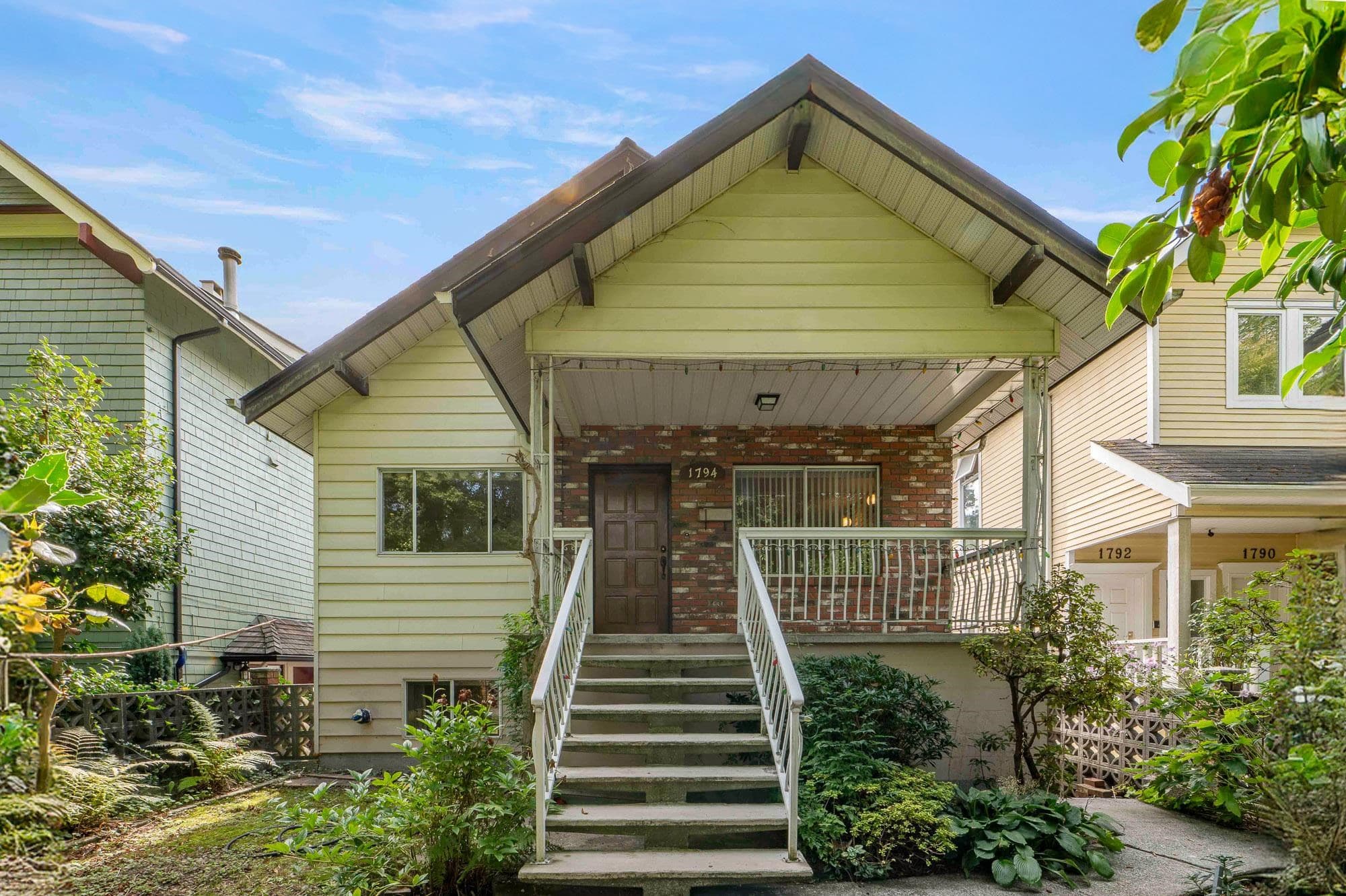 1794 E 6th Avenue, Vancouver, V5N 1P5 — photo 1