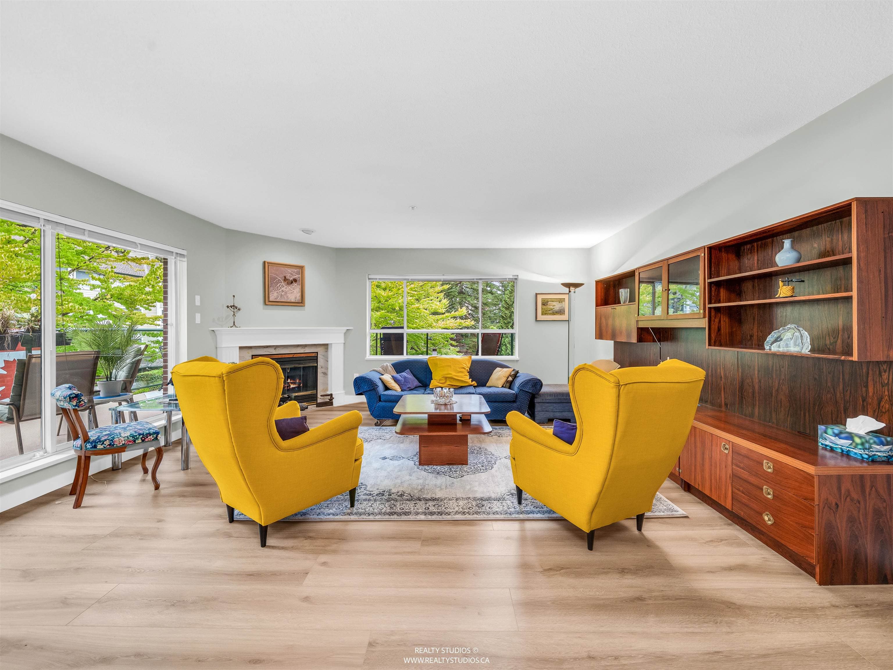 302 - 3670 Banff Court, North Vancouver