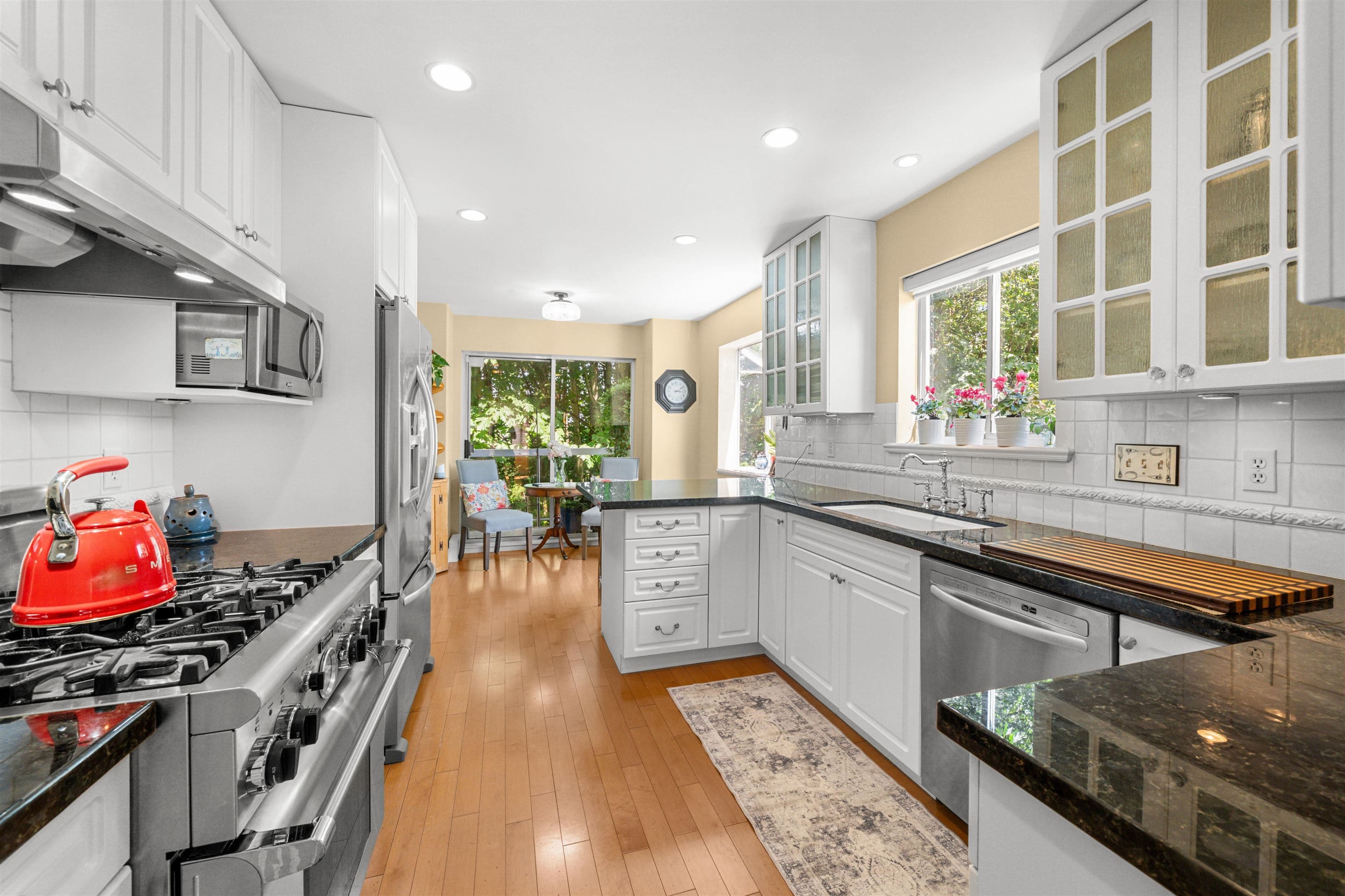 22 - 72 Jamieson Court, New Westminster