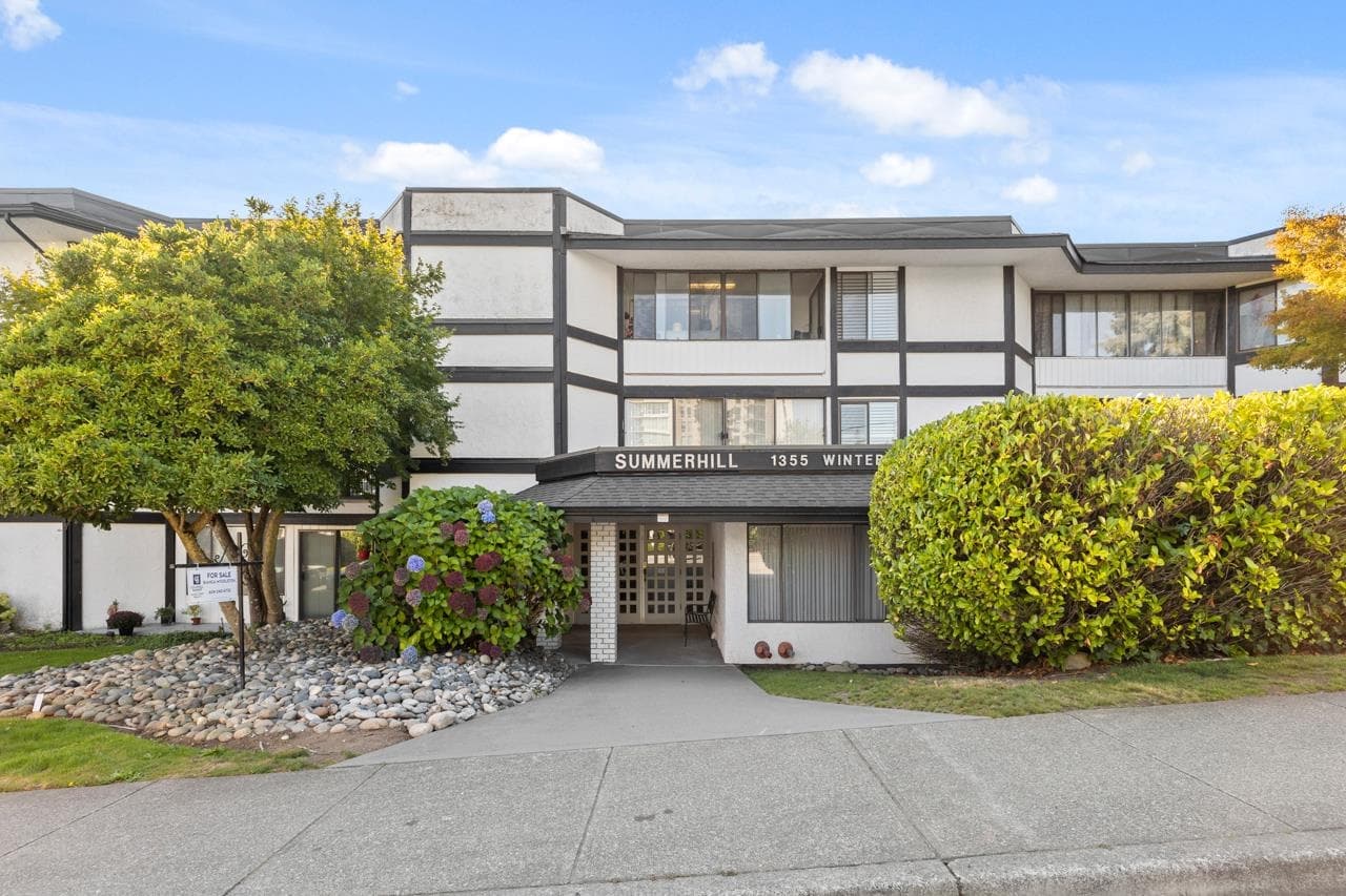 302 - 1355 Winter Street, White Rock, V4B 3Y2 — photo 1