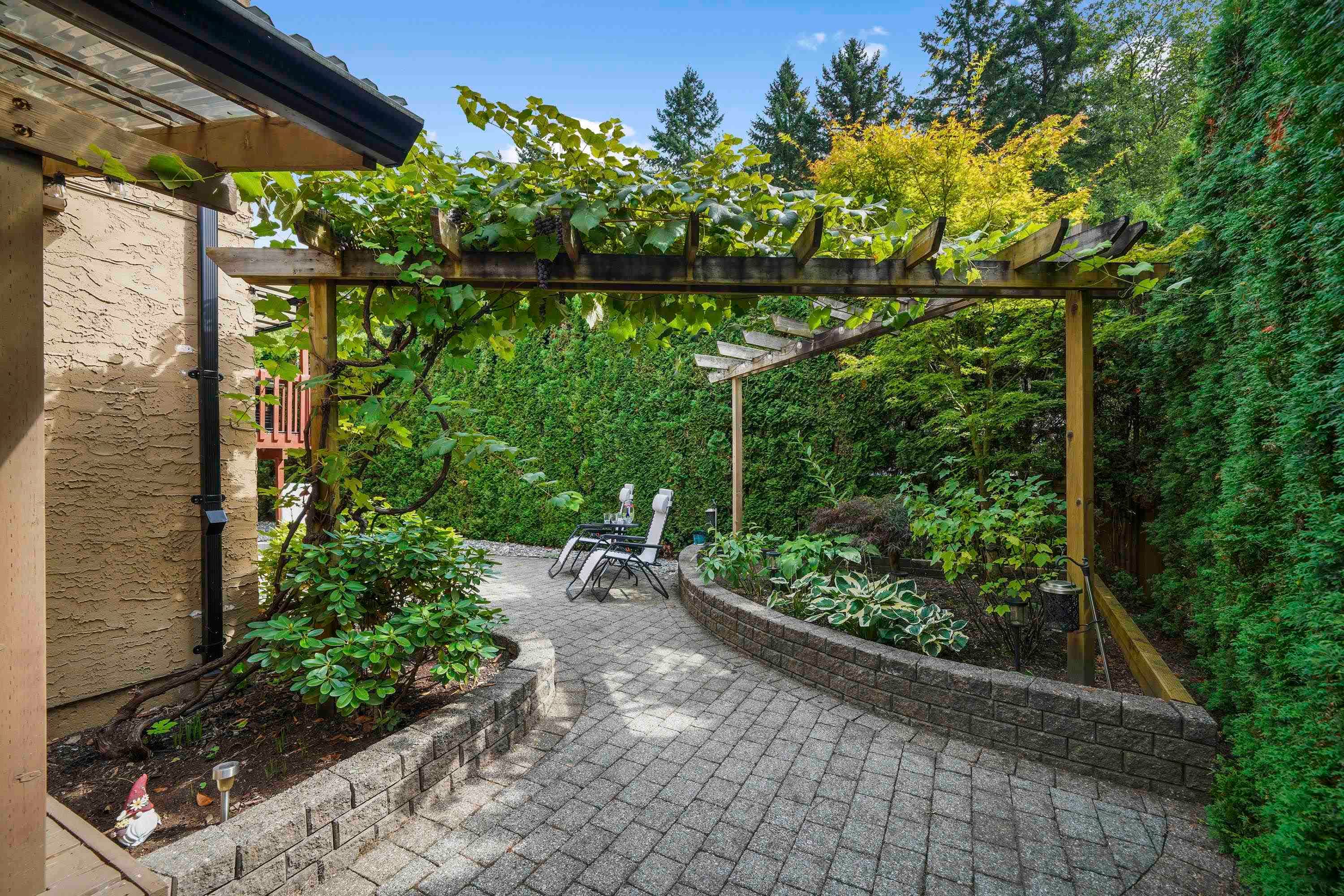 1184 Parkland Drive, Coquitlam, V3E 1M2 — photo 2