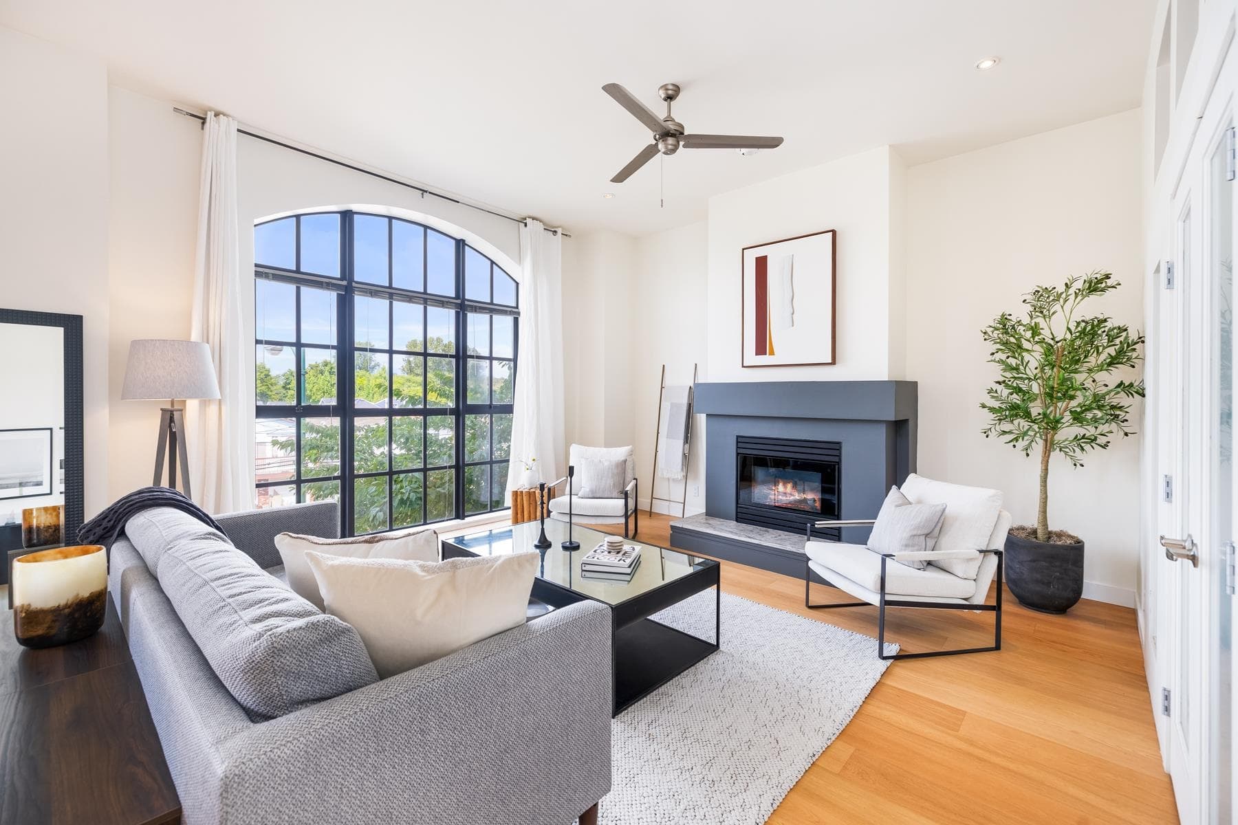 202 - 4590 Earles Street, Vancouver, V5R 6A2 — photo 3