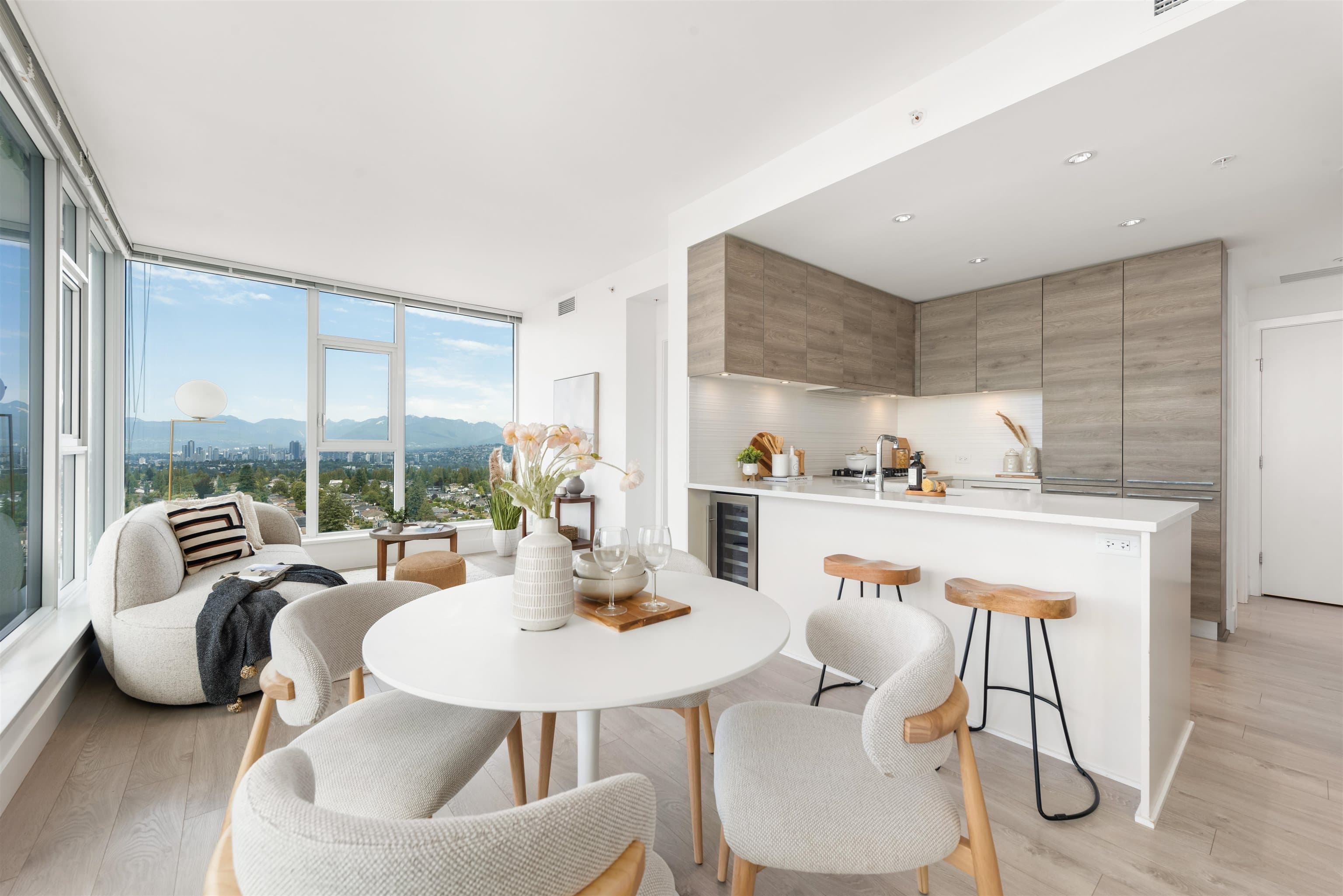 2310 - 7358 Edmonds Street, Burnaby, V3N 0H1 — photo 5