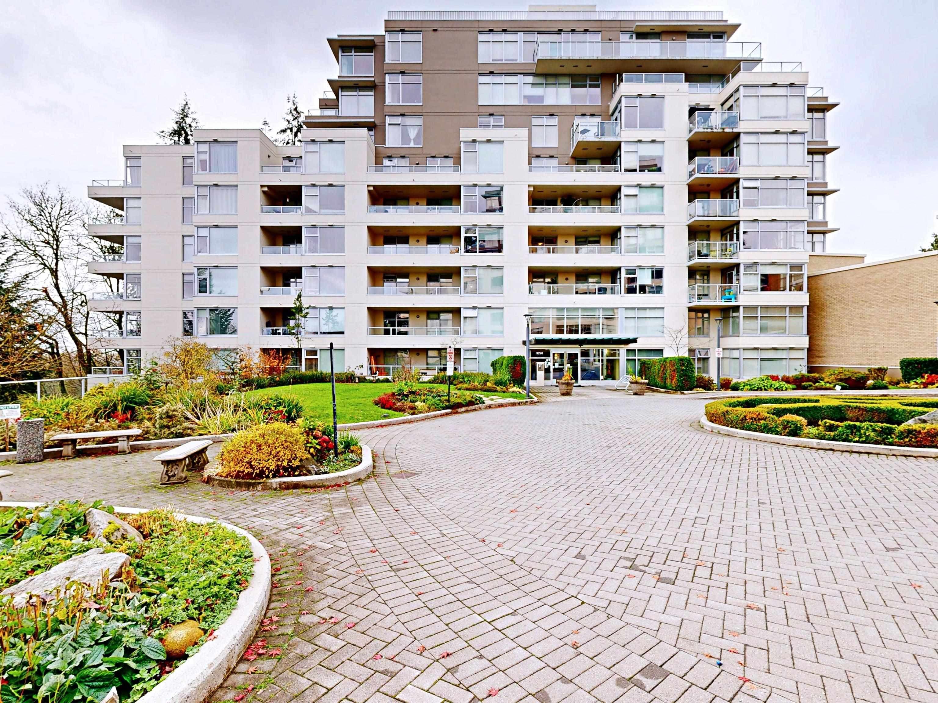 101 - 9298 University Crescent, Burnaby, V5A 4X8 — photo 2