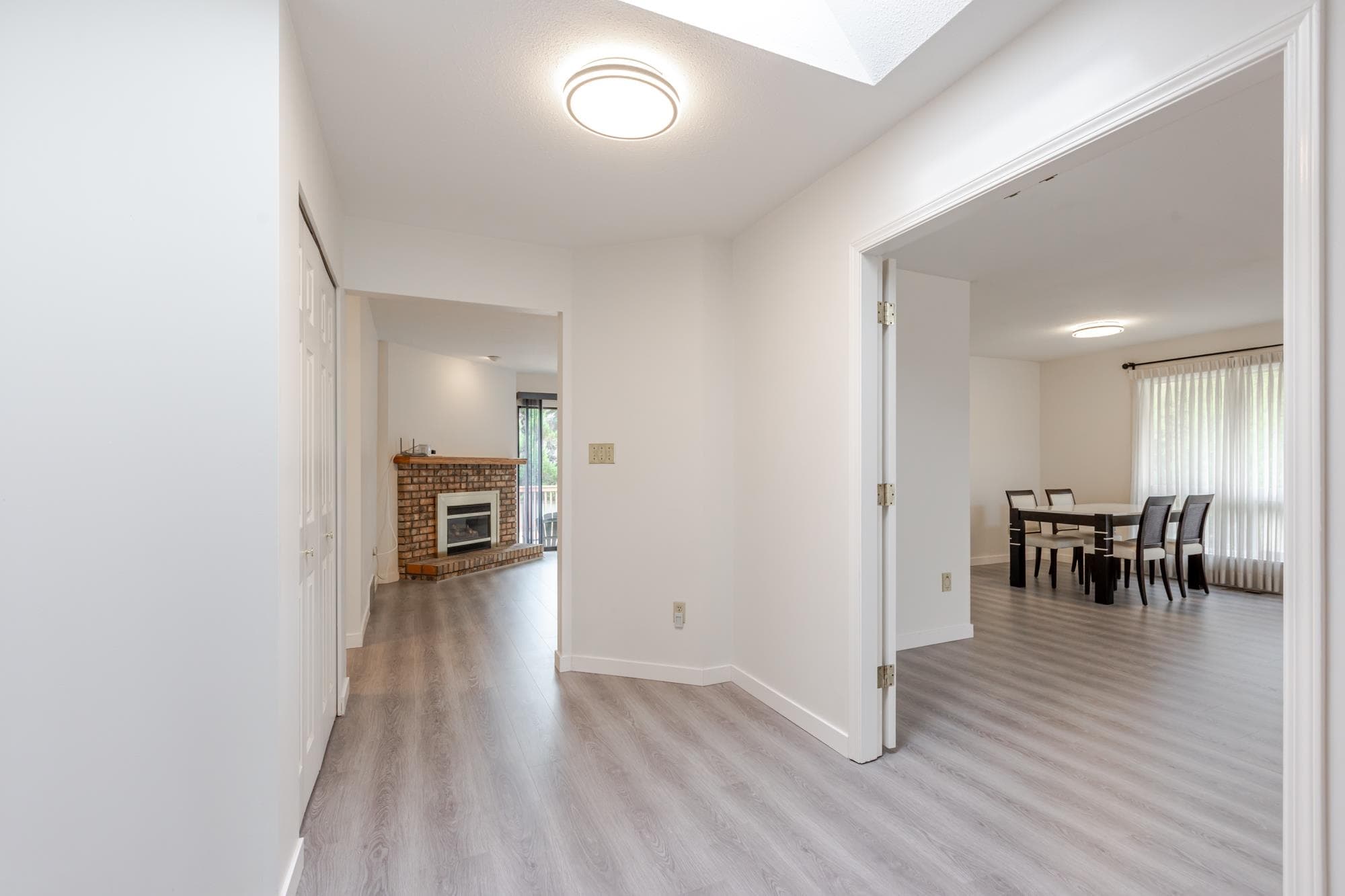 10467 Glenbrook Grove, Surrey, V4N 1W9 — photo 4