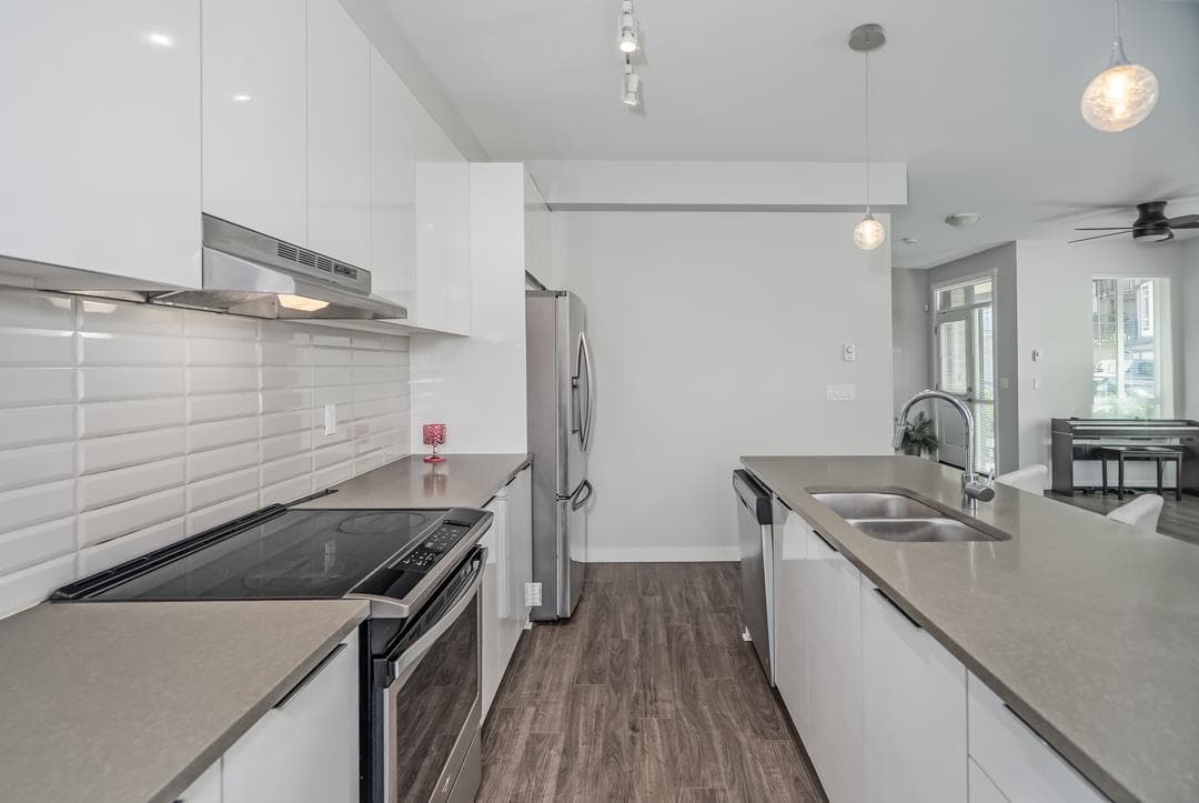 143 - 30930 Westridge Place, Abbotsford, V2T 0H6 — photo 3