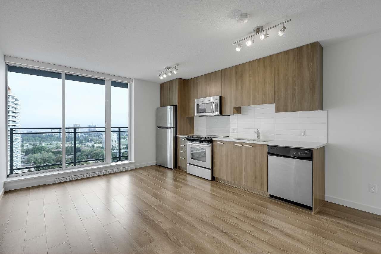 2305 - 13325 102a Avenue, Surrey, V3W 2V8 — photo 2