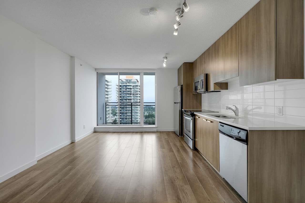 2305 - 13325 102a Avenue, Surrey, V3W 2V8 — photo 3