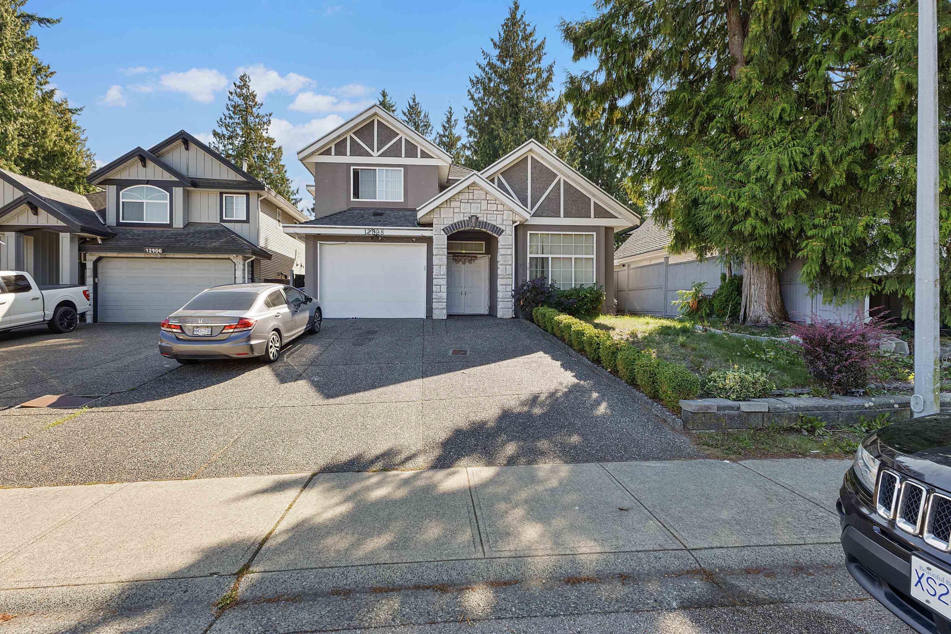 12898 68 Avenue, Surrey