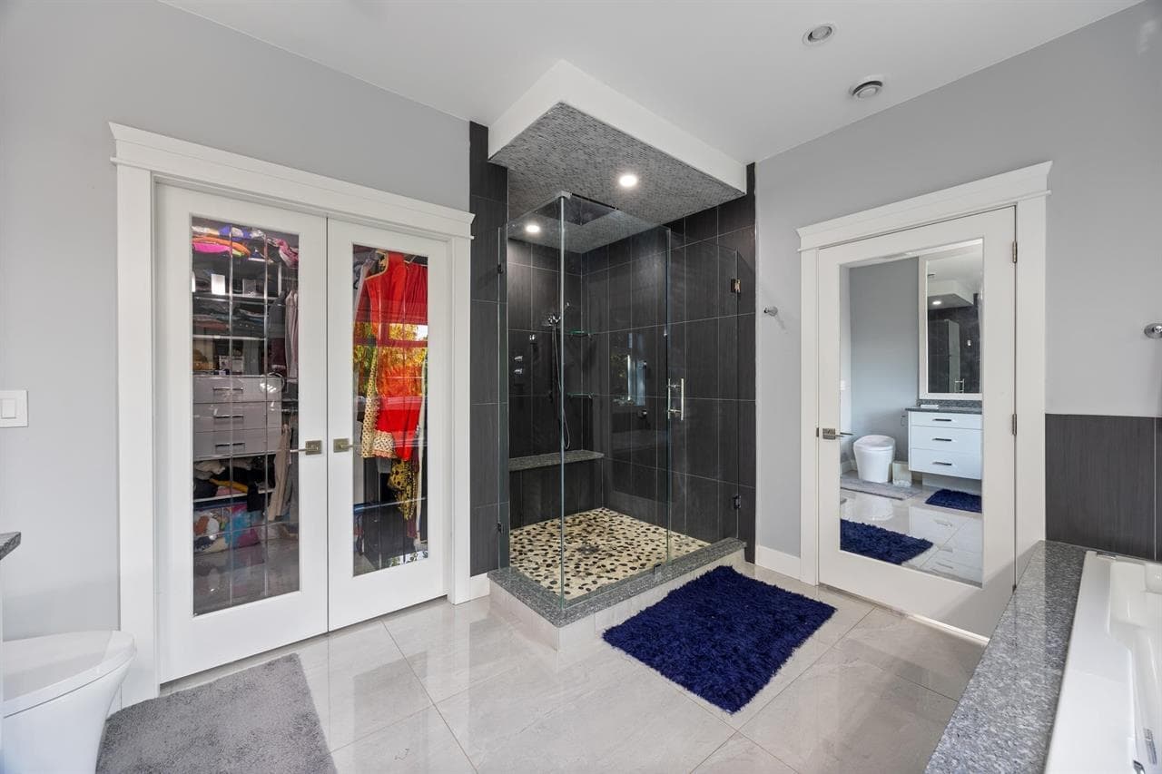 10088 121 Street, Surrey, V3V 4K5 — photo 5