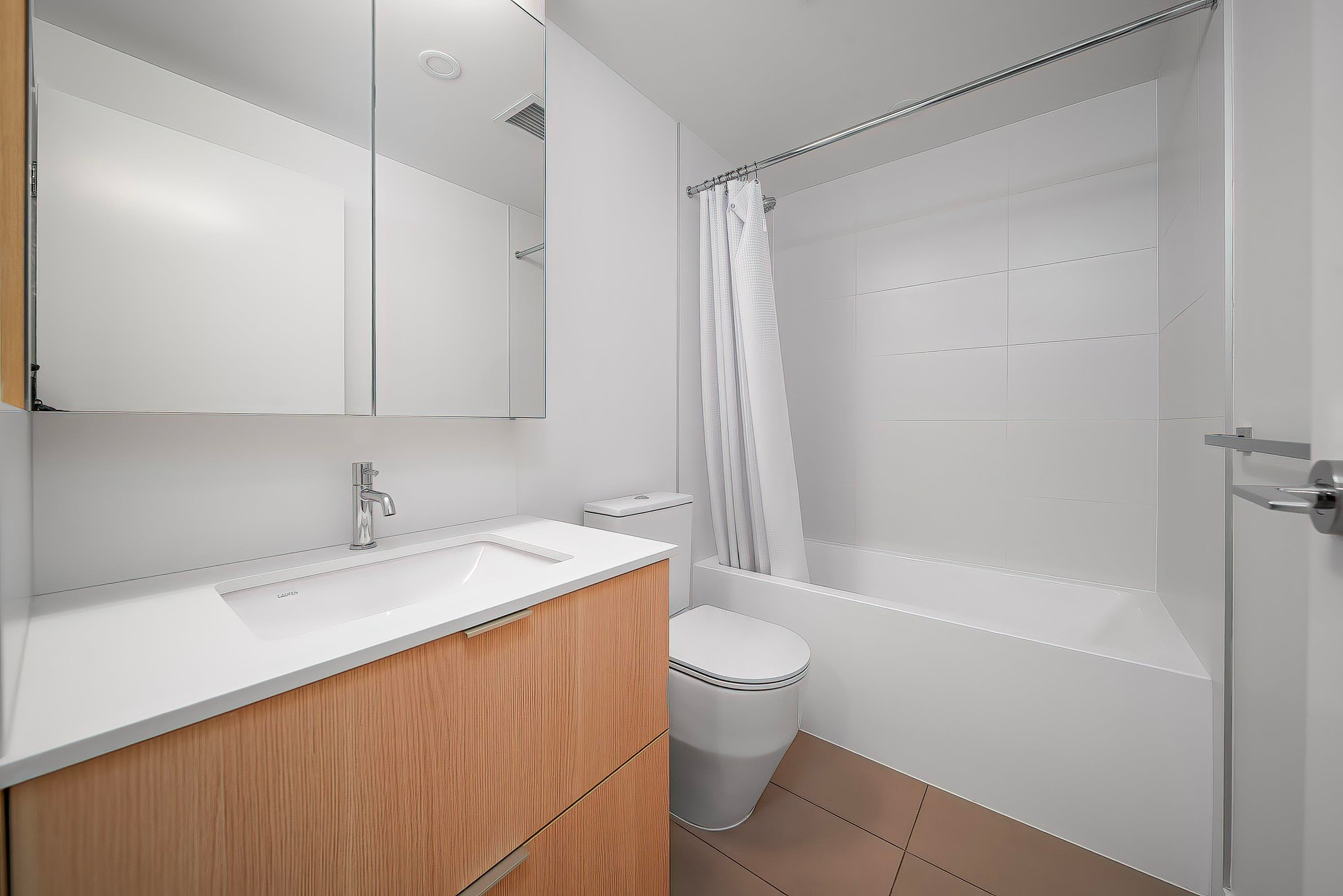 1305 - 308 Alderson Avenue, Coquitlam, V3K 0J2 — photo 5