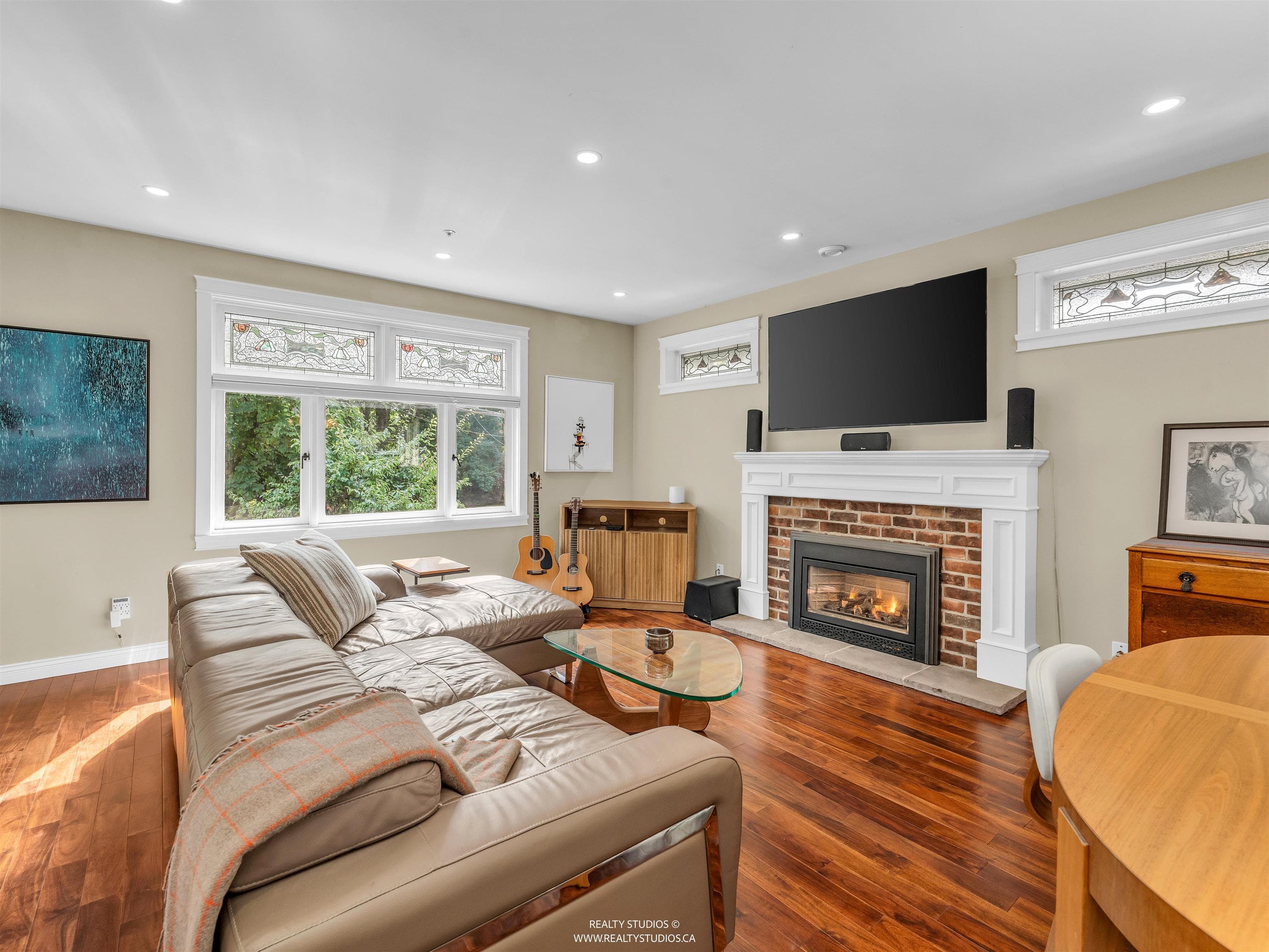4 - 2535 W 6th Avenue, Vancouver, V6K 1W4 — photo 4