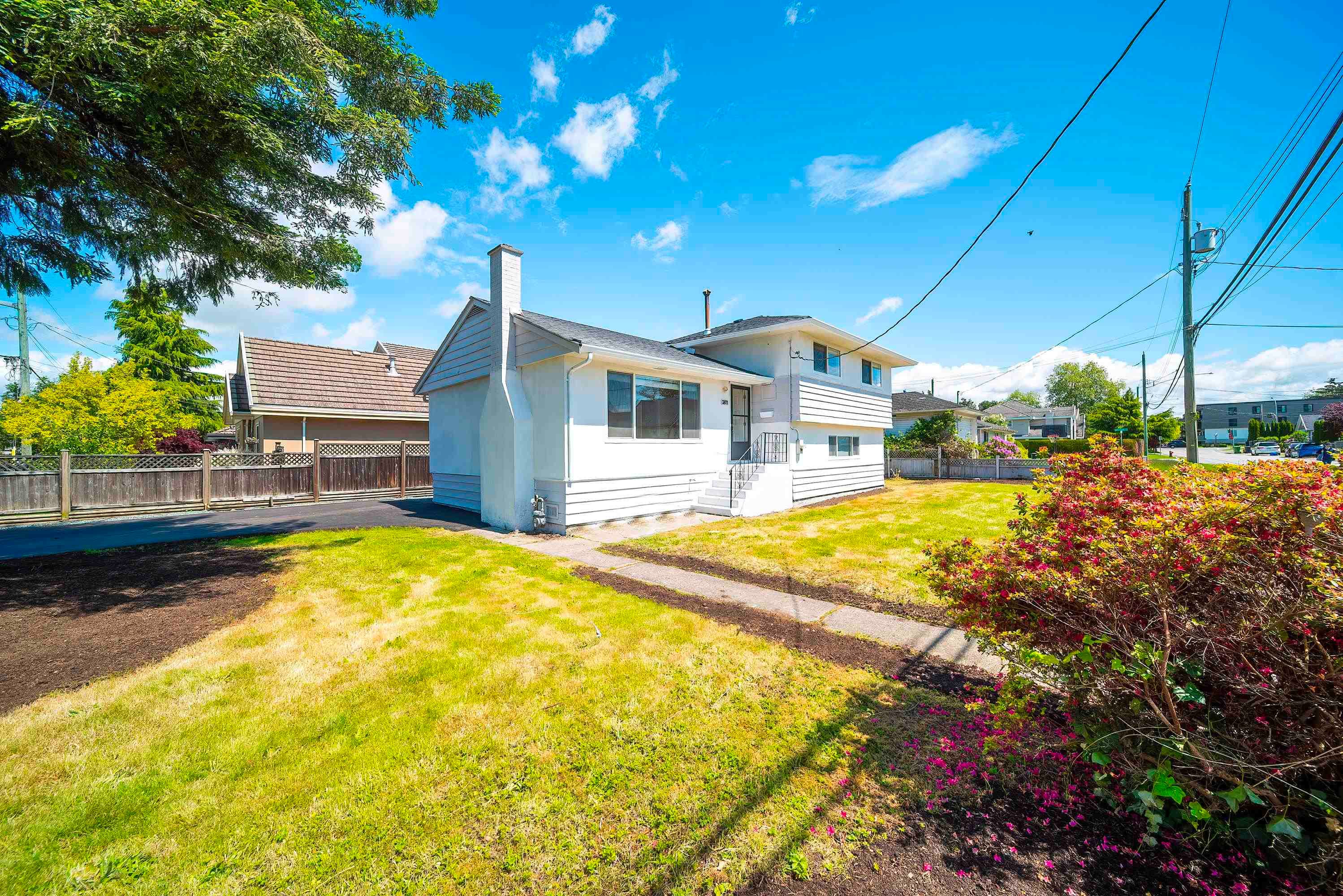 3871 Youngmore Road, Richmond, V7C 1R5 — photo 4